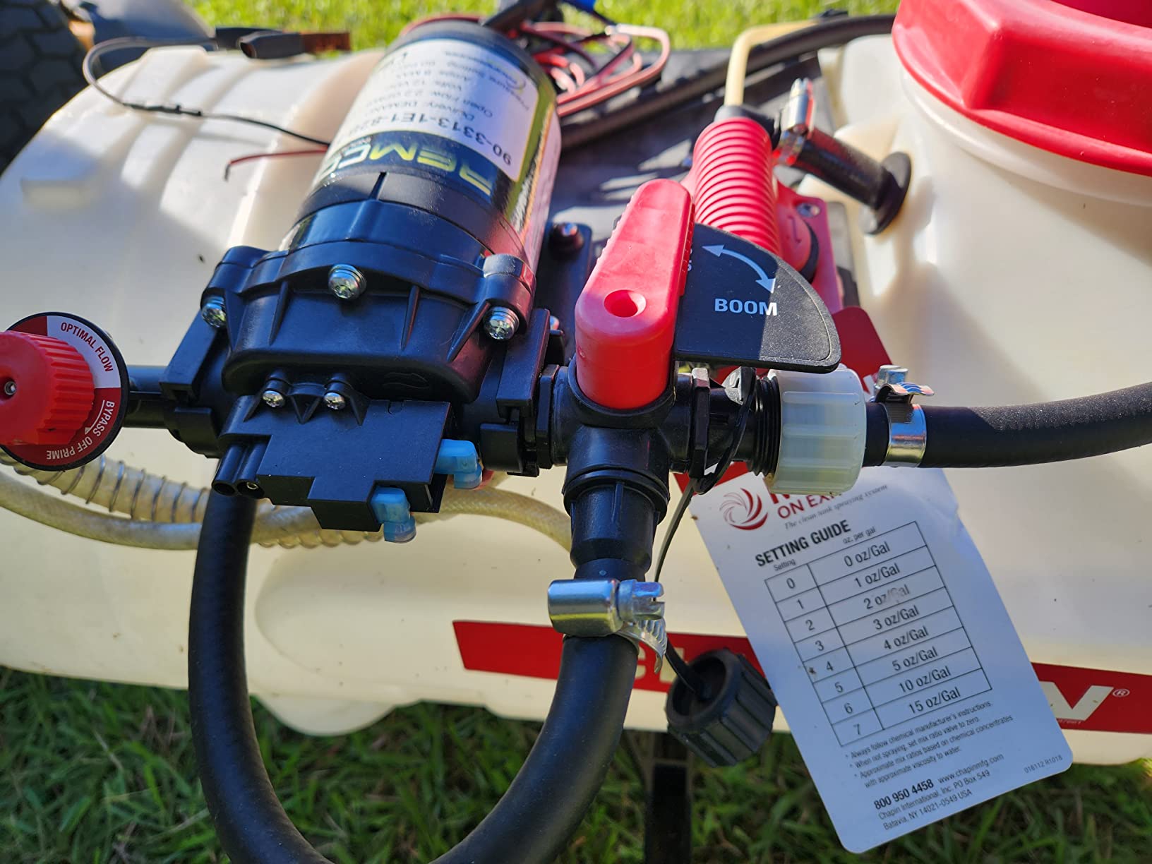 Chapin 97661E: 15-Gallon Made in the USA 15-Gallon Mixes on Exit 12V, 2.5 GPM Pump ATV/UTV Tow Behind Spot Sprayer with Separate Water Tank and Concentration Tank to Mix on Demand, Translucent White customer photo 1