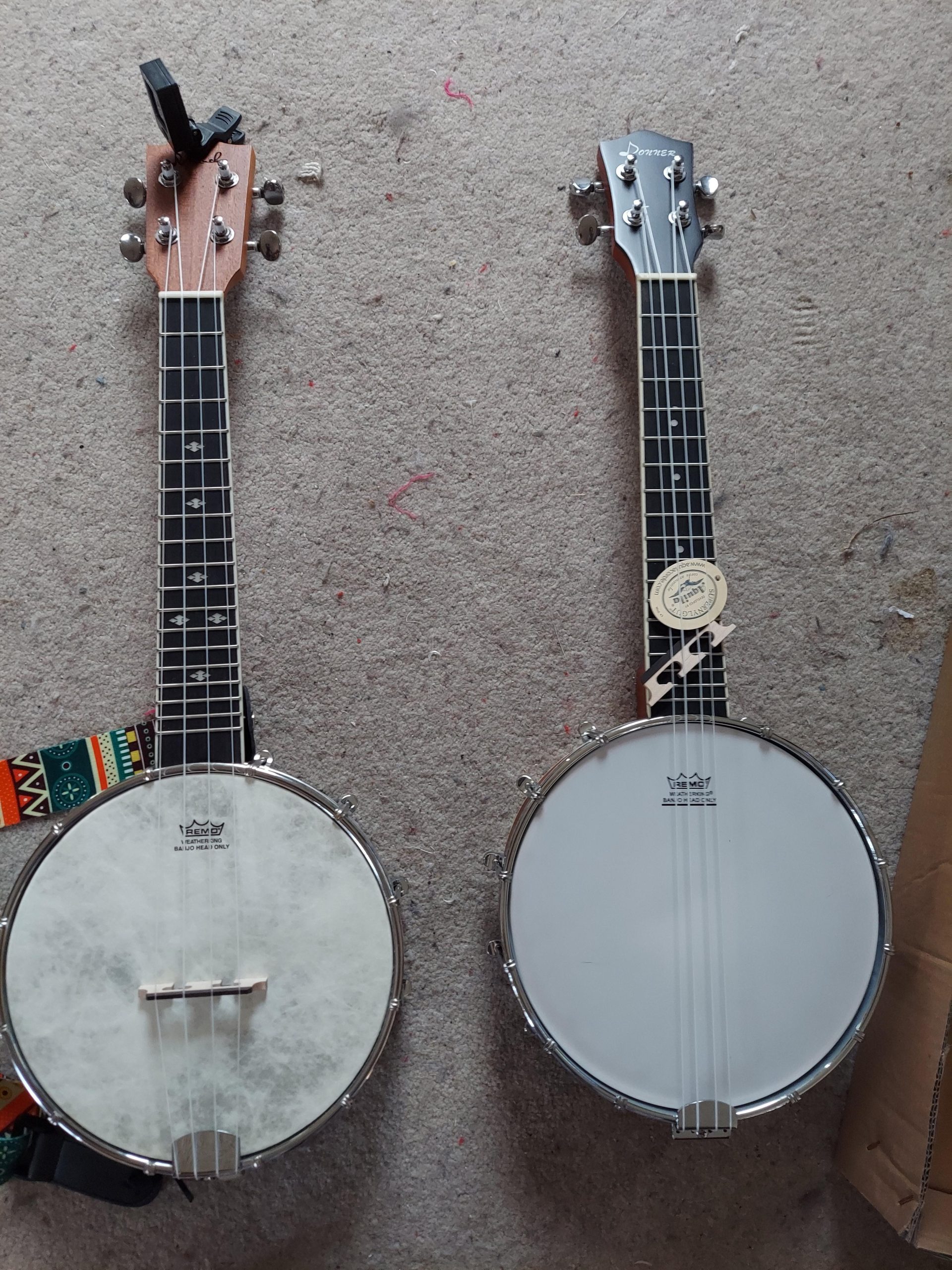 Donner Banjo Full Size 5 String Tenor Banjolele Guitar with Banjo Kit Tuner Gig Bag, Stringed Musical Instruments for Adult Beginner, DBJ-200 customer photo 2