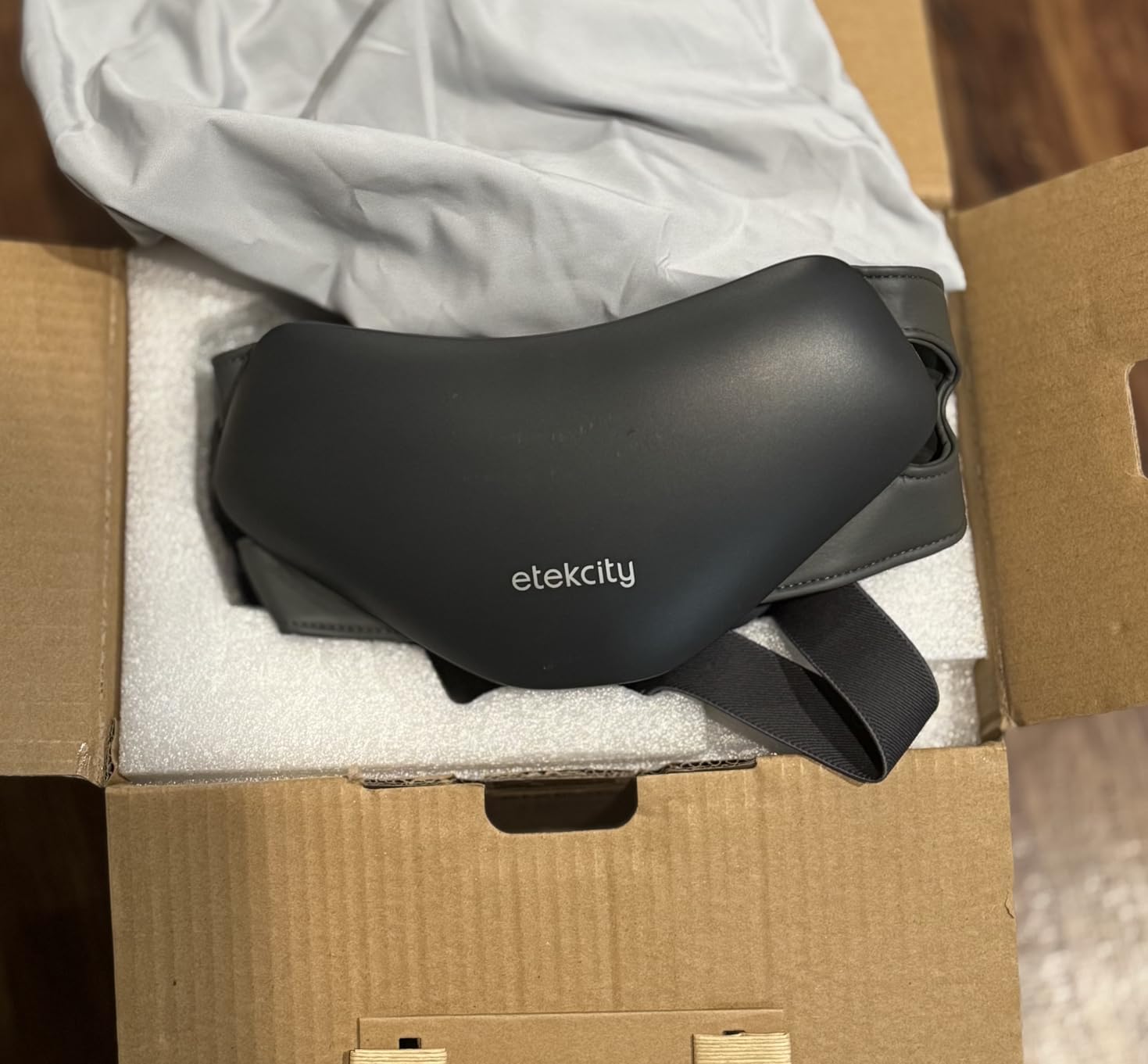 Etekcity FSA Eligible Cordless Neck Massager for Pain Relief Deep Tissue | HSA eligible, rechargeable shiatsu neck, back and shoulder massager with heat, ideal gift for mom and dad customer photo 2