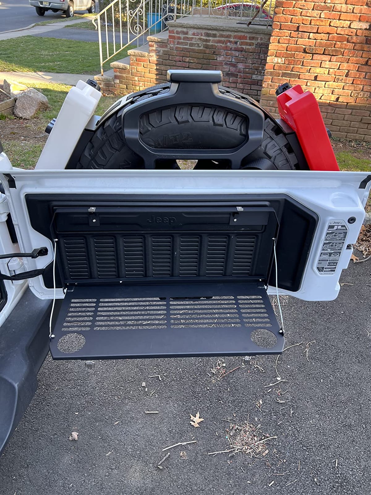 Hooke Road Tailgate Table Foldable Cargo Shelf for Jeep JL Wrangler 2018-2025 customer photo 1