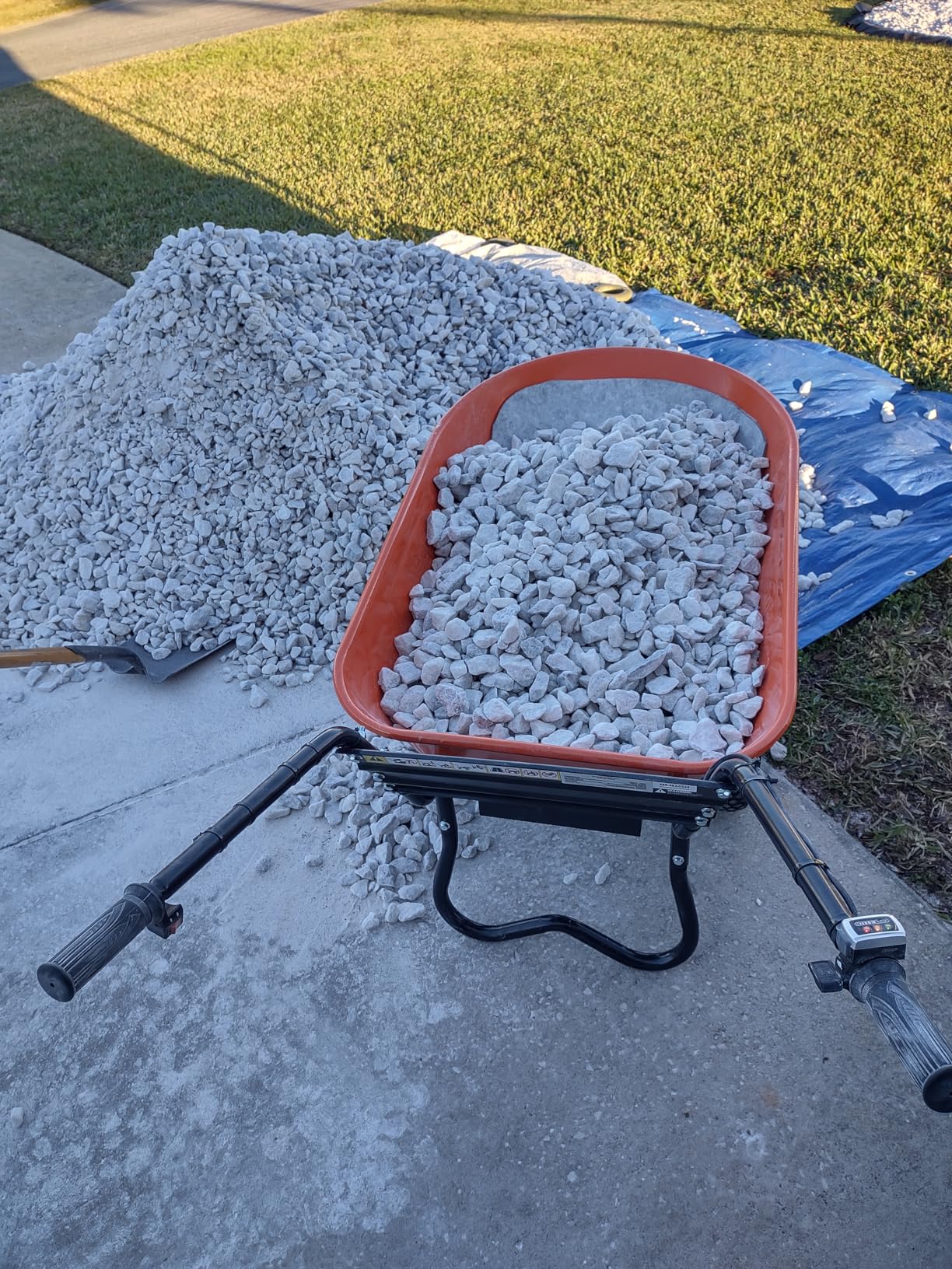 SuperHandy Wheelbarrow Utility Cart Electric 24V DC 330lbs Max Load Barrel Dump Material Debris Hauler (Amazon Exclusive) customer photo 1