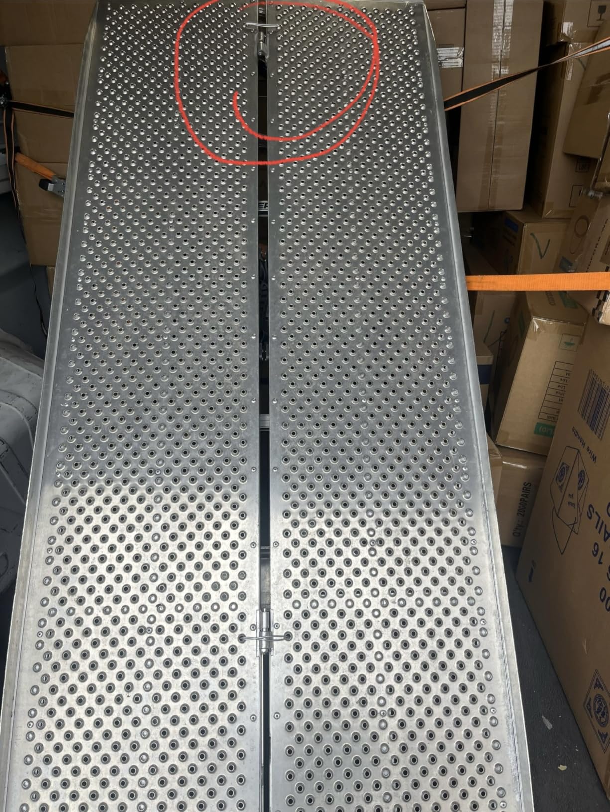 Silver Spring 6' Wheelchair Ramp, Lightweight (27.5 lb), 800 lb, Folding Aluminum Portable Ramp customer photo 2