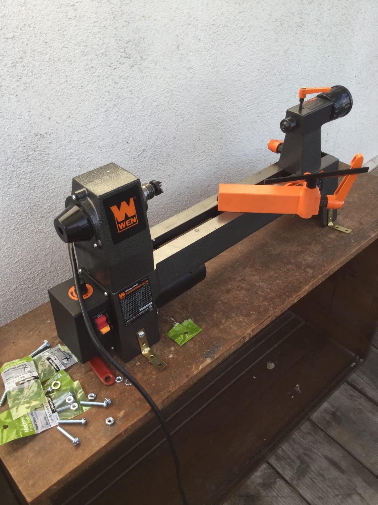 WEN 3421 3.2-Amp 8