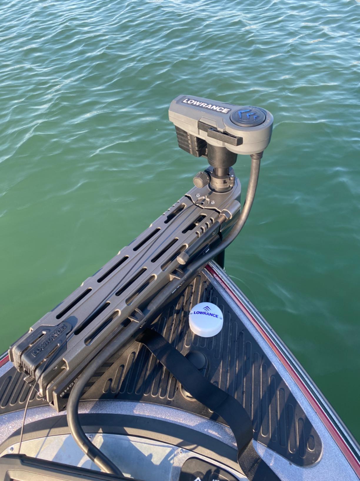 Lowrance Ghost - Freshwater Trolling Motor, Ultra Quiet, Bow Mount, 97/120 lbs Thrust with Configurable Foot Pedal customer photo 1