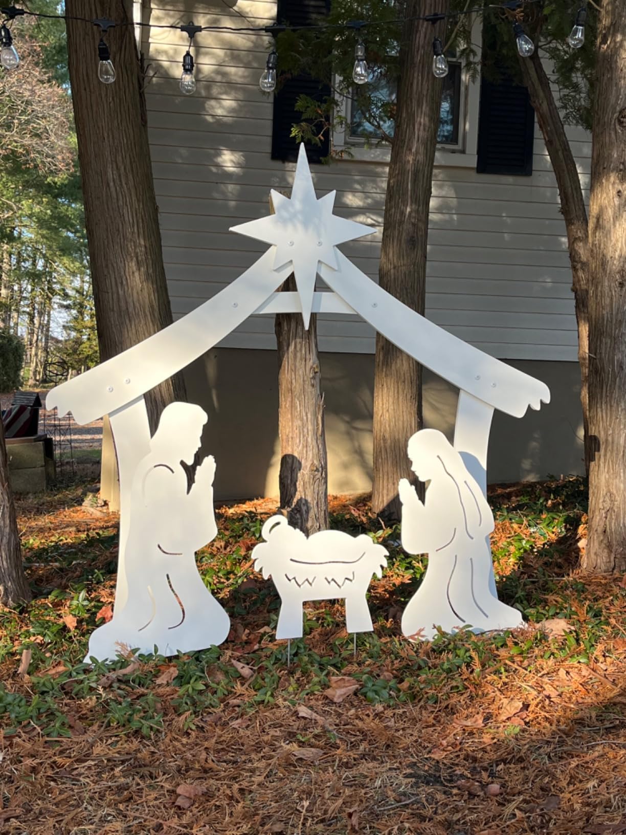FrontYard Originals All-Weather Outdoor Holy Family Nativity, Waterproof, Made in USA, 4ft Tall, Durable Material, Simple Assembly, Easy Storage, Yard Nativity Set customer photo 2