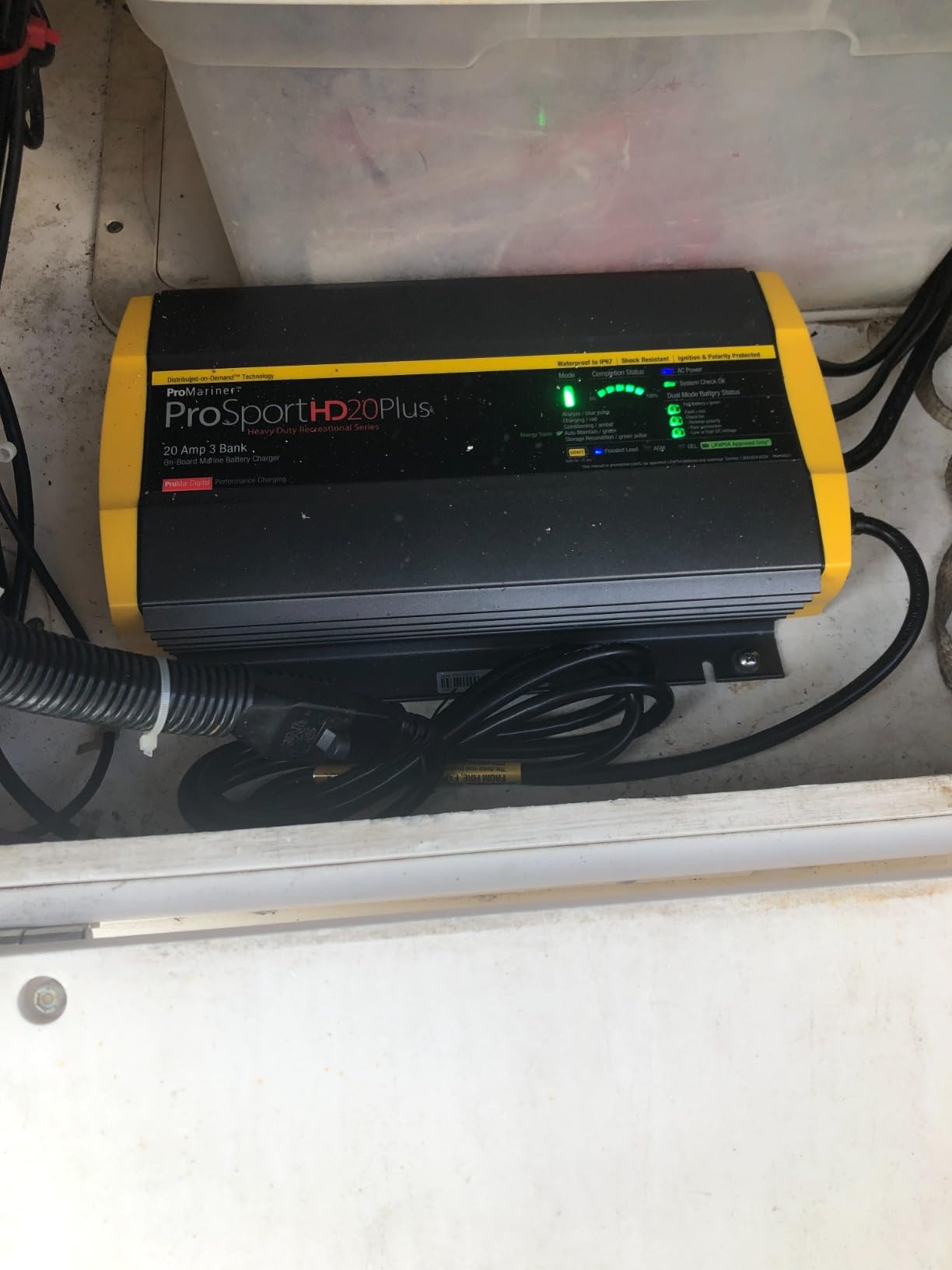 ProMariner 44021 ProSport HD Waterproof Marine Battery Charger, 20 Amp, 3 Bank customer photo 2