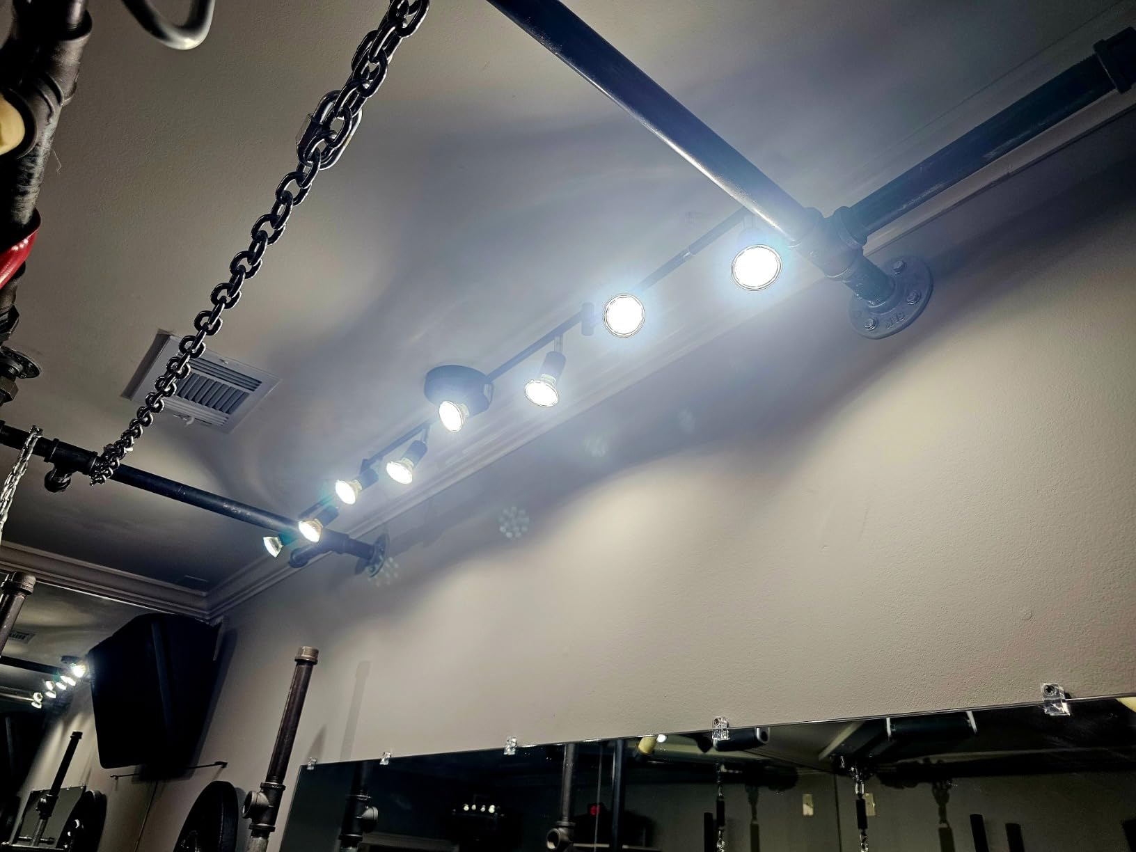 Unicozin LED 4 Light Track Lighting Kit, 24.8'' Matt Nickel 4 Way Ceiling Spot Lighting, Flexibly Rotatable Head, Modern Track Light Included 4 x LED GU10 Bulb (4W, Daylight White 5000K, 400LM) customer photo 2