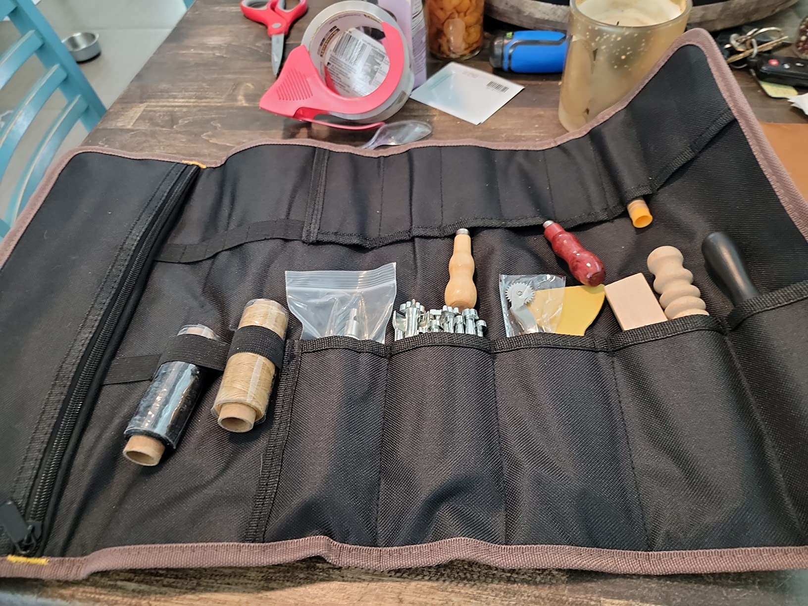 ZMAAGG Leather Working Kit, 328 PCS Leather Tools, Stamping and Rivet Kit | Leather Making Kit for Beginners to Professionals, Leather Working Tools and Supplies Easy to Use Decorate the Surface customer photo 2