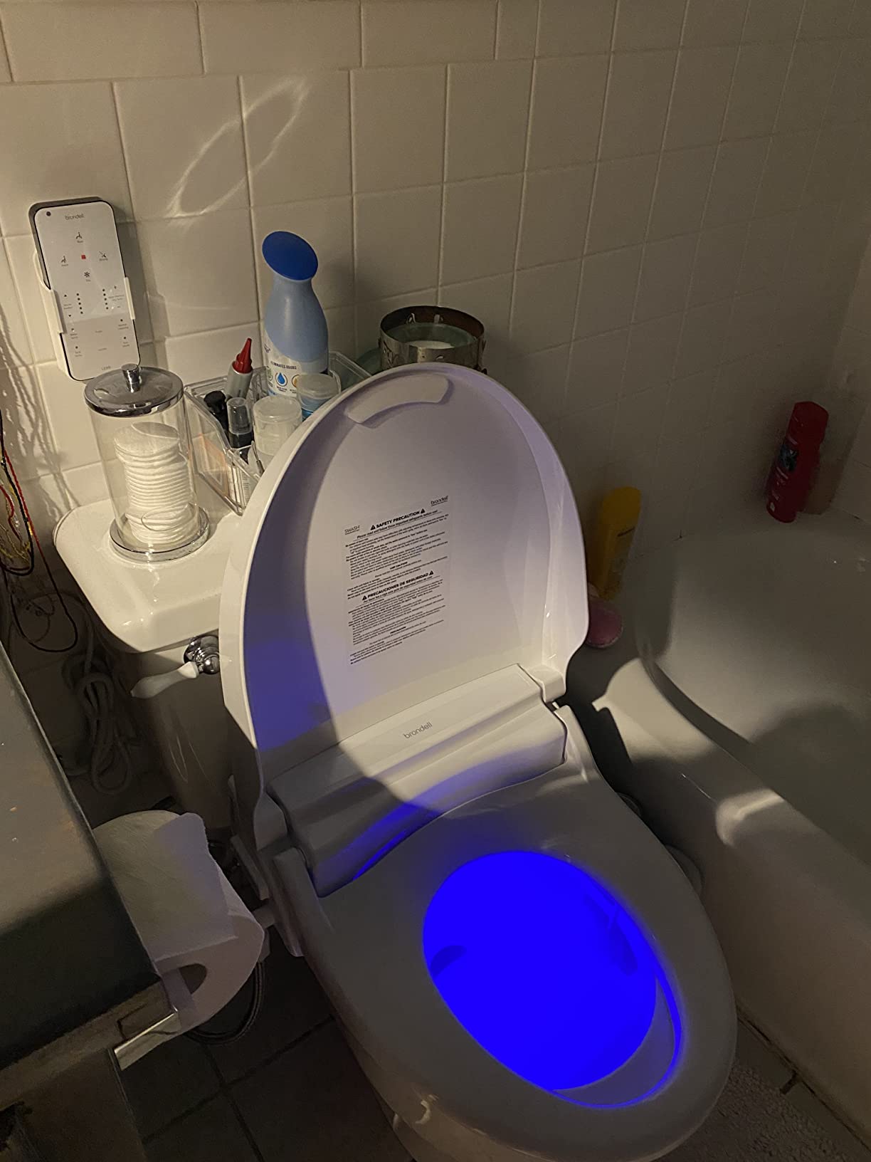 Brondell LE99 Bidet Toilet Seat, Fits Elongated Toilets, Electric Bidet with Remote, Warm Air Dryer, Strong Wash Mode, Stainless-Steel Nozzle, Saved User Settings & Easy Installation customer photo 2
