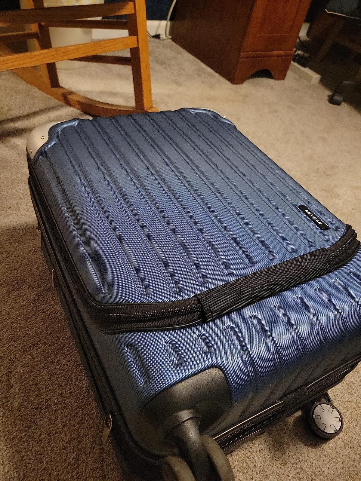 LEVEL8 Grace Large Carry on Luggage, 20 Inch Expandable Hardside Suitcases with wheels, Abs+Pc Harshell Spinner Luggages with Tsa Lock, Red customer photo 2