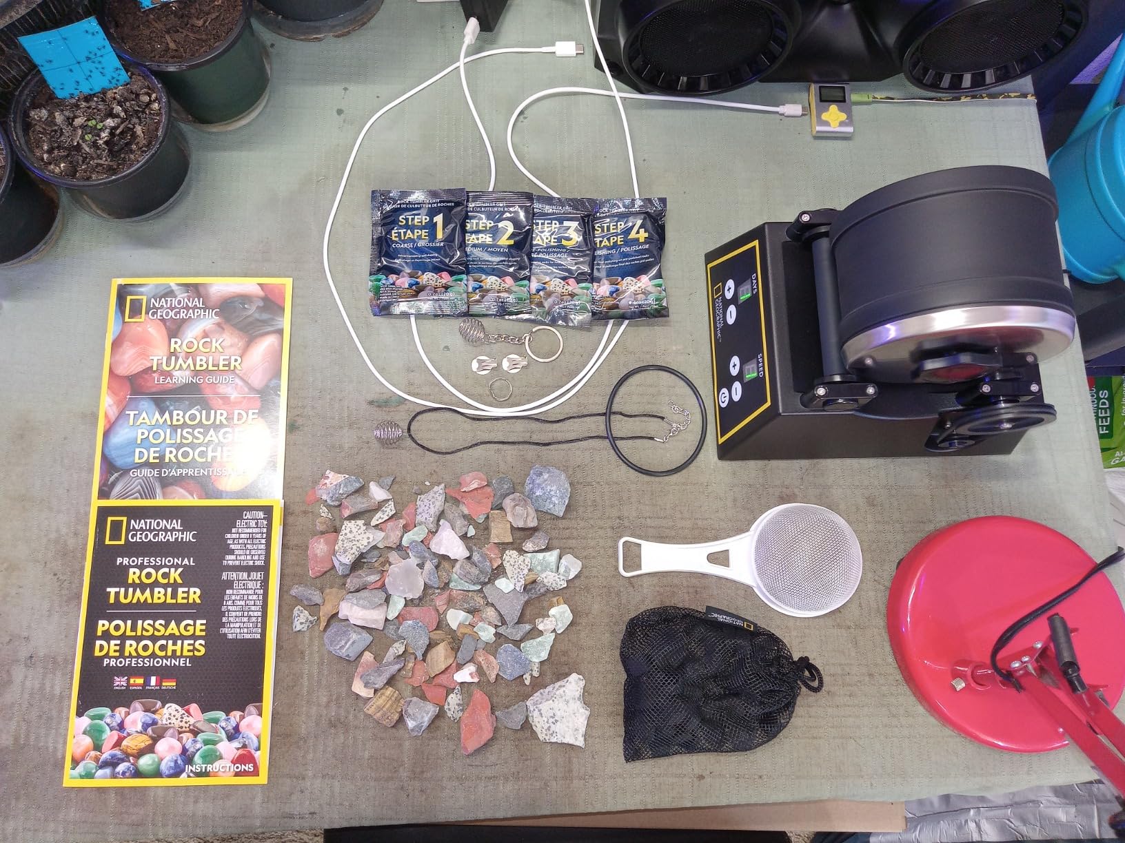 NATIONAL GEOGRAPHIC Professional Rock Tumbler Kit - Complete Rock Tumbler for Adults & Kids with Durable 2 Lb. Barrel, Rocks, Grit, and Patented GemFoam Finishing Foam Polish, Rock Polisher | 2 Lb. Leak-Proof Barrel, Variable Speed and Timer, 1 Lb. Rough Gemstones, 4-Stage Grit, GemFoam Polish, Jewelry Fastenings customer photo 2