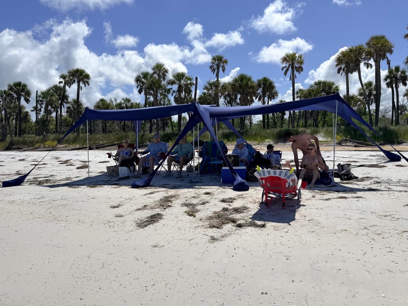 SUN NINJA Beach Tent Sun Shelter, Beach Shade Canopy with UPF50+ Protection | Beach Canopy Tent Sun Shade, Cabana Includes Carry Bag, Sand Shovel, Ground Pegs, 4 Poles & Anchor Bags customer photo 2