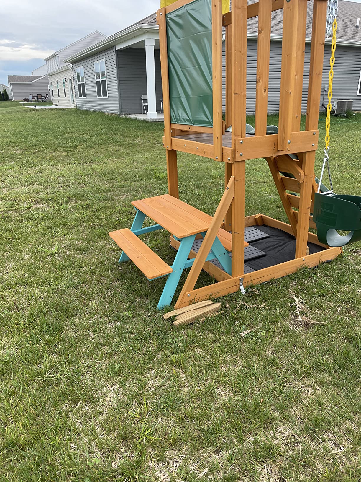 Teamson Kids - Wooden Outdoor Child Children Kids Picnic Table & Chair Bench Set - Brown/Aqua | Weather-Resistant Pine Wood, Seats 4 Children, Ideal for Backyard, Patio, Garden customer photo 1