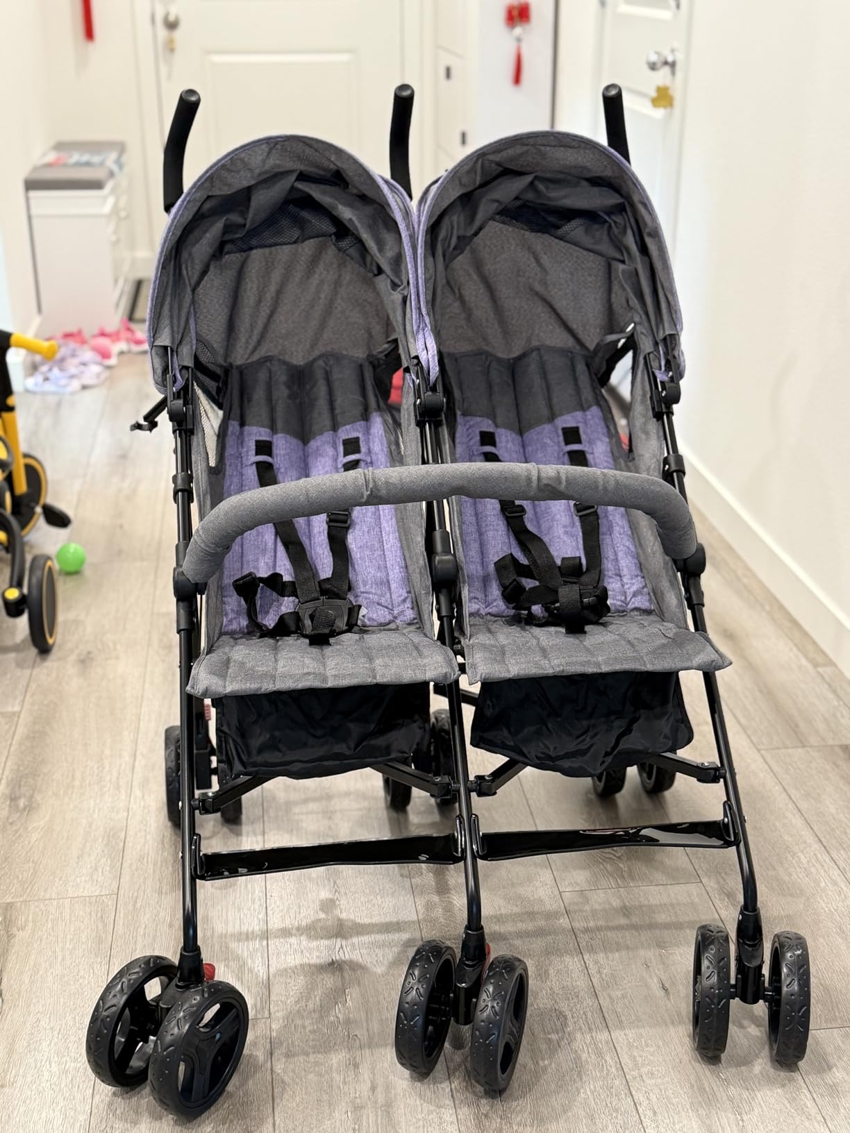 Dream On Me Volgo Side-by-Side Twin Umbrella Toddler Stroller, Black | 5 Point Safety Harness, Smooth Swivot Wheels, Lightweight, Adjustable Double Canopy, Storage Basket, 40 Lb Limit Each Seat customer photo 1
