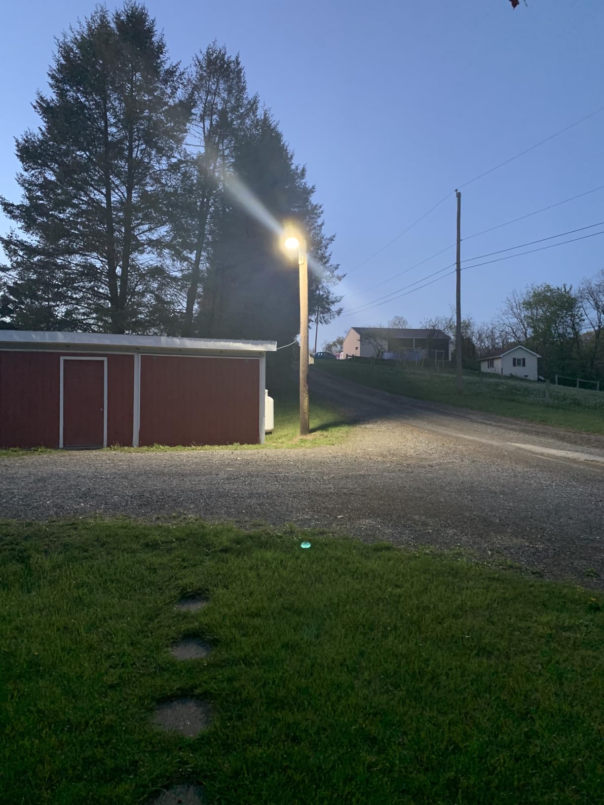 Juyace 120W LED Barn Light Dusk to Dawn Outdoor Security Area Flood Light | 18000LM,5000K,Photocell,Free Extension Arm,Pole Wall Mount,IP65Waterproof,Adjustable Shoebox Flood Light,for Farm Yard customer photo 1