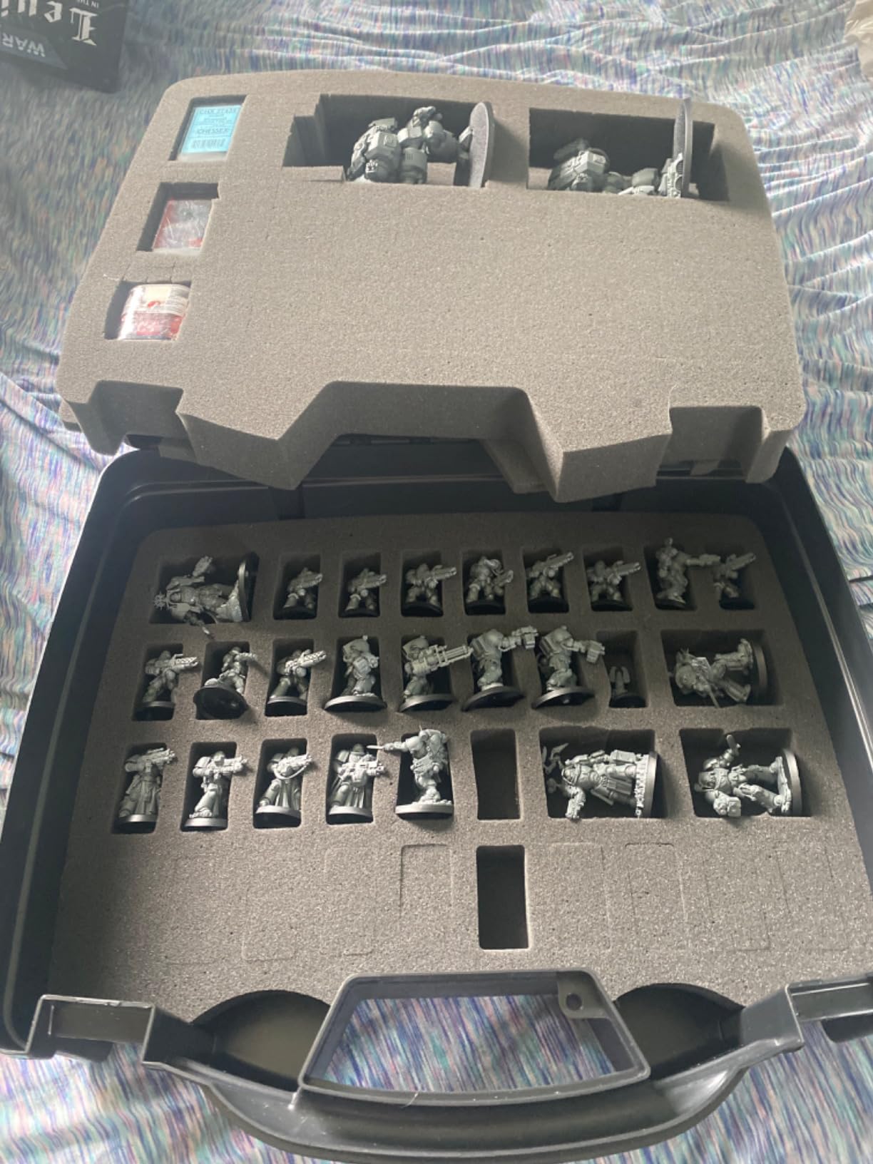 CASEMATIX Hard Shell Miniature Carrying Case - 80 Slot Figurine Miniature Storage Case with Customizable Foam Layer for Large Miniatures Compatible with Warhammer 40k, DnD & More! customer photo 1