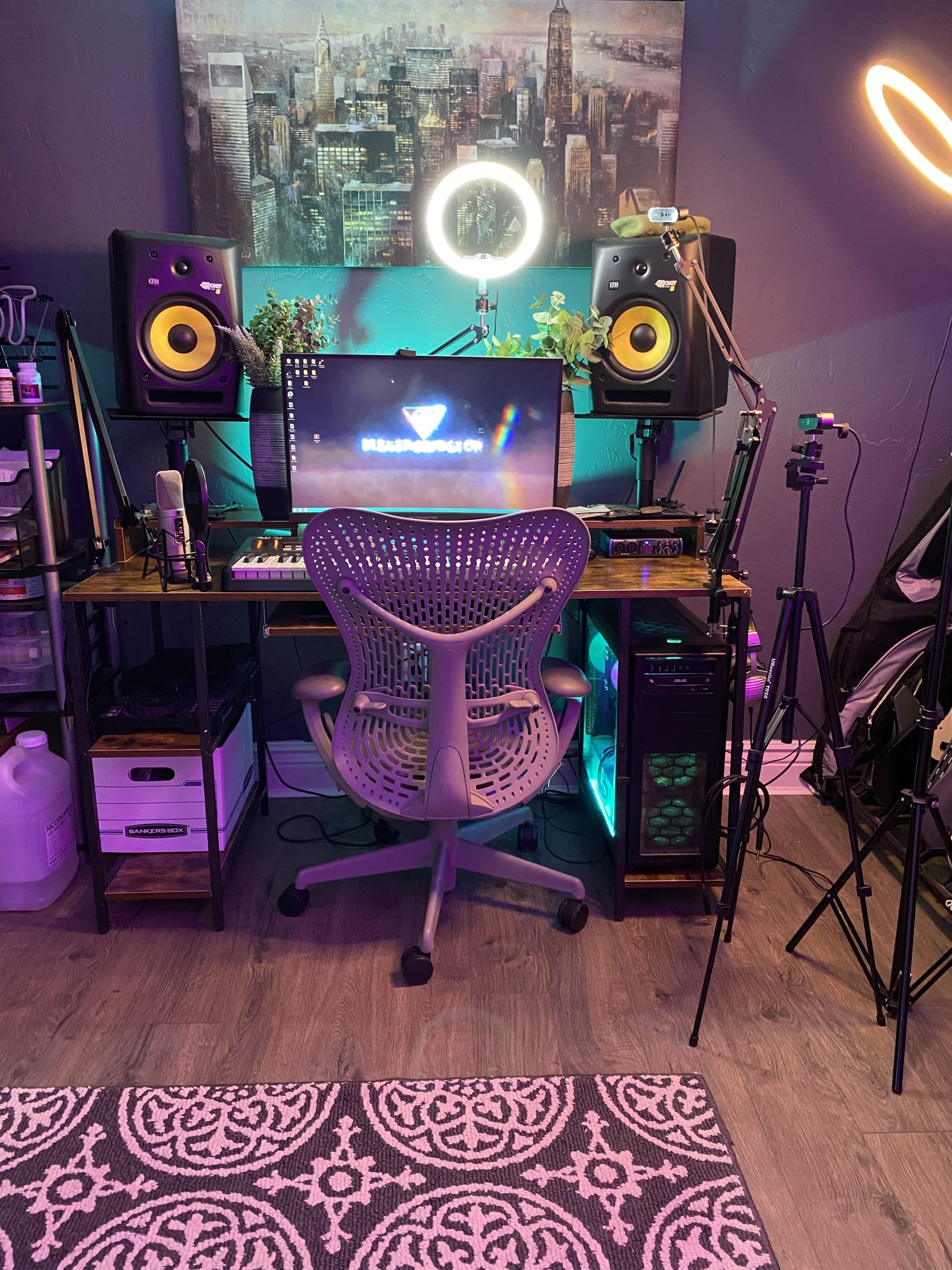 HYPIGO Computer Desk with Keyboard Tray, 55 Inch Music Studio Desk Music Production Desk with Storage Shelves Monitor Stands and 4 Iron Hooks, Workstation Gaming Table for Home Office customer photo 2