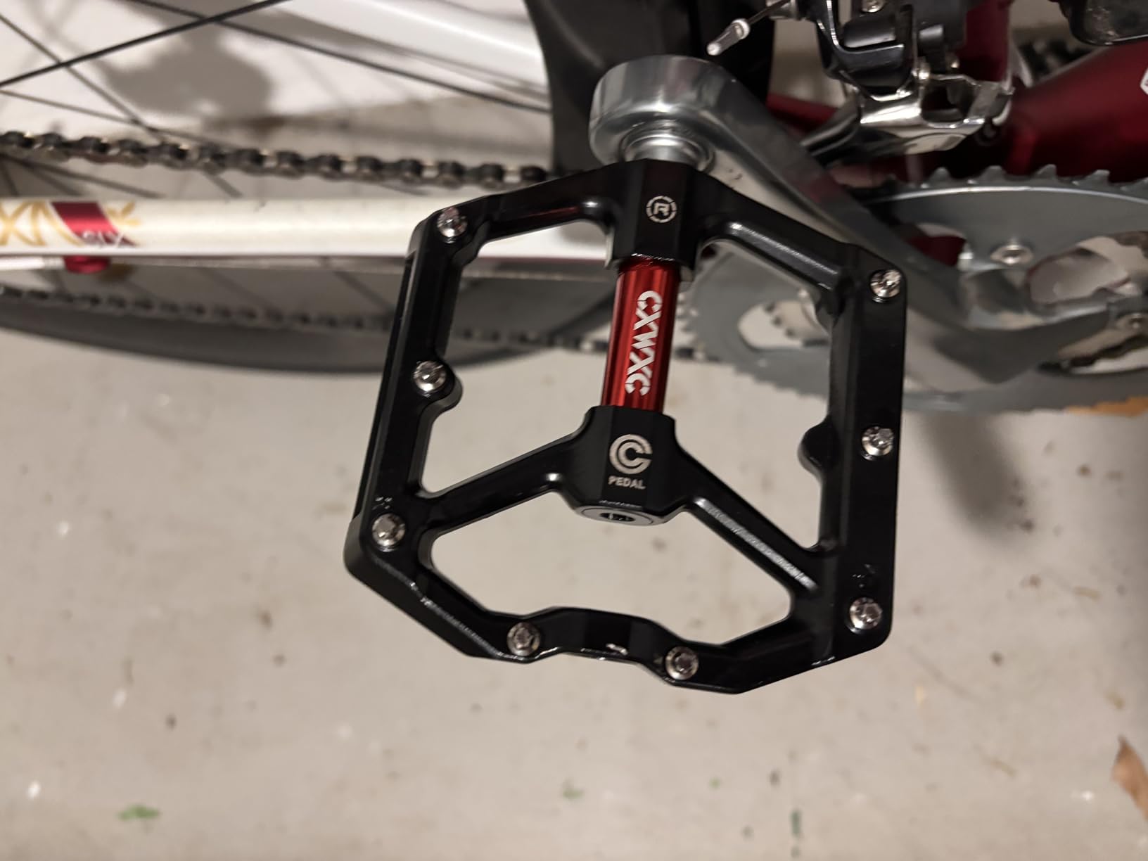 CXWXC Road/MTB Bike Pedals - Aluminum Alloy Bicycle Pedals | Mountain Bike Pedal with Removable Anti-Skid Nails customer photo 1