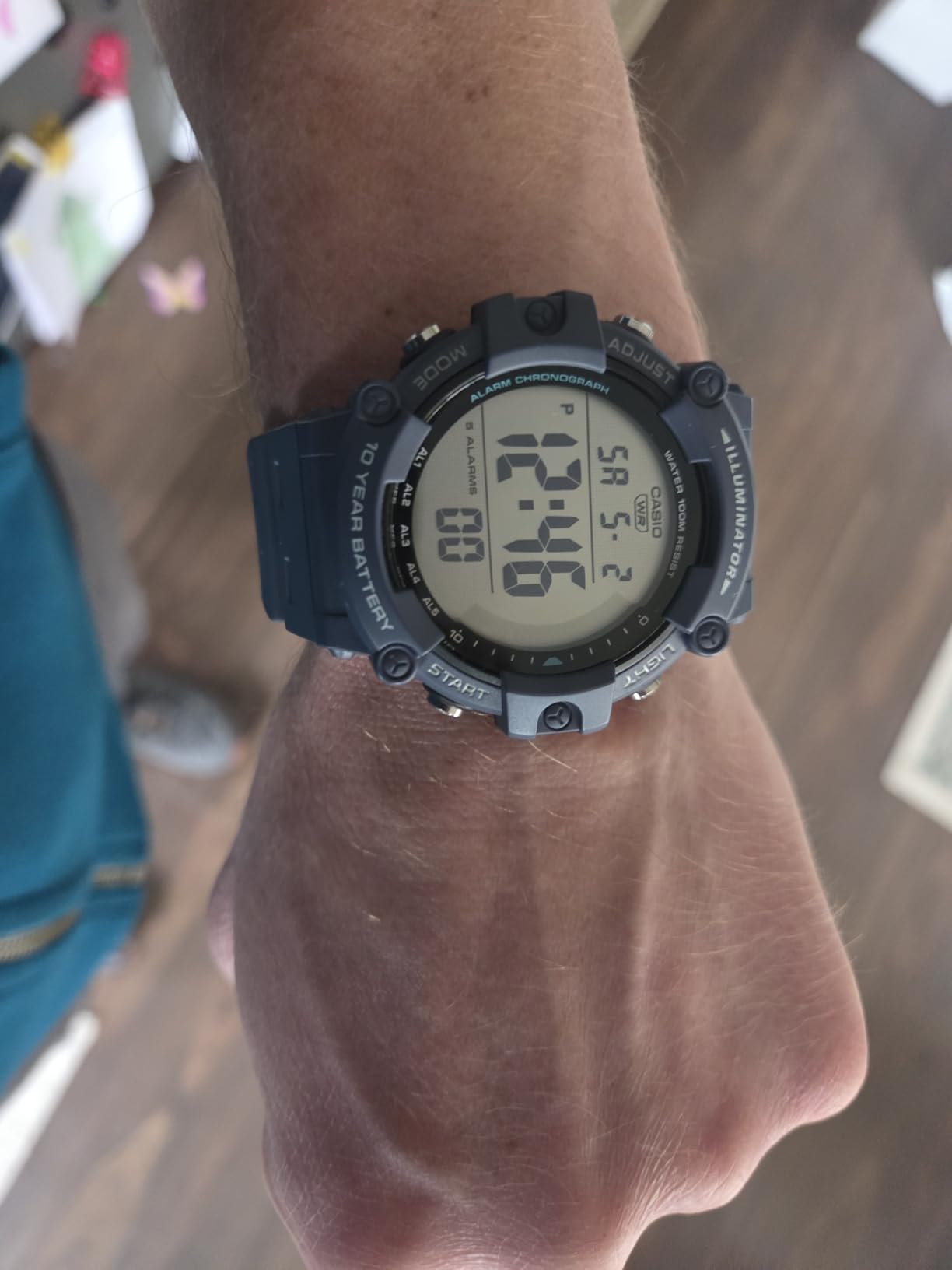 Illuminator AE1500WH Series | 10-Year Battery | LED Backlight | 5-Alarms | 1/100 Sec Stopwatch | Men's Digital Watch customer photo 2