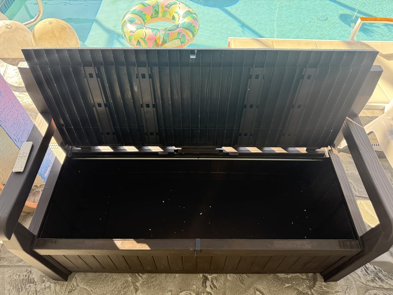Keter Solana 70 Gallon Storage Bench Deck Box for Patio Furniture, Front Porch Decor and Outdoor Seating - Perfect to Store Garden Tools and Pool Toys, Brown/Brown customer photo 2