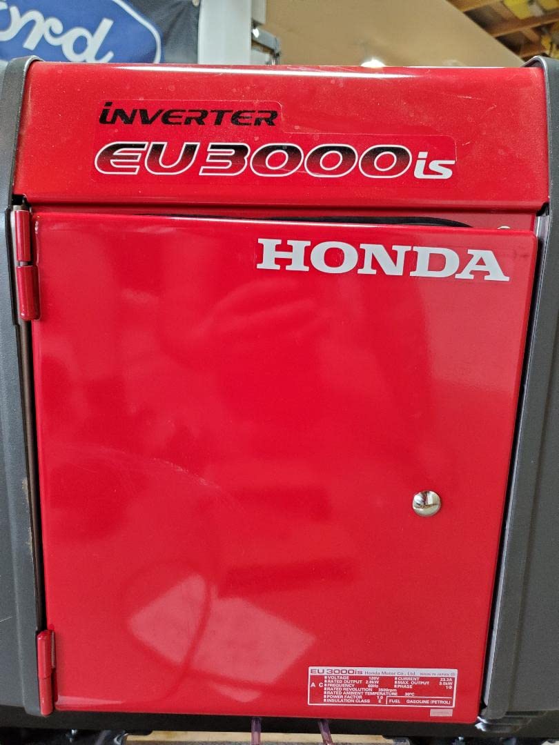 Honda EU3000iS 3000 Watt Inverter Generator (EU3000IS1AN), Super Quiet 120V Gas Powered Portable Generator for Camping, RV or Home Backup Power Supply, Up to 19.6 Hour Run Time customer photo 2