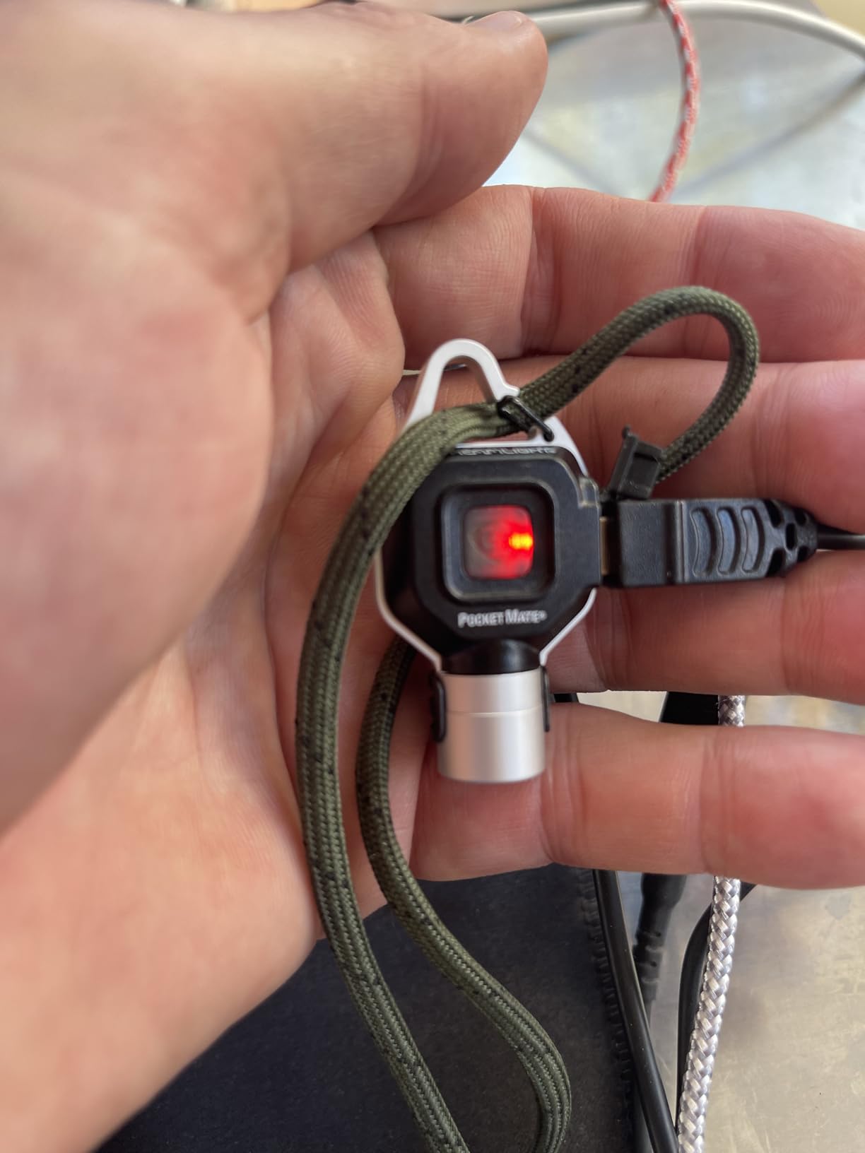 Streamlight 73300 PocketMate 325-Lumen USB Rechargeable Flashlight, Silver customer photo 2