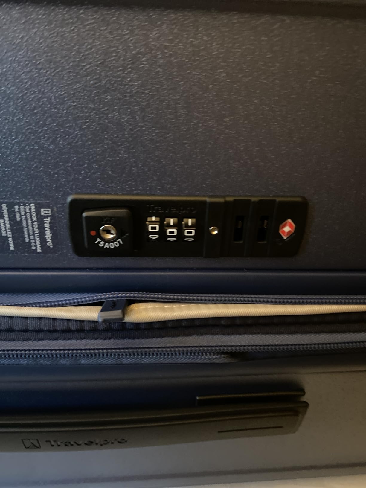 Travelpro Platinum Elite Hardside Checked Luggage, True Navy, 25-Inch customer photo 1