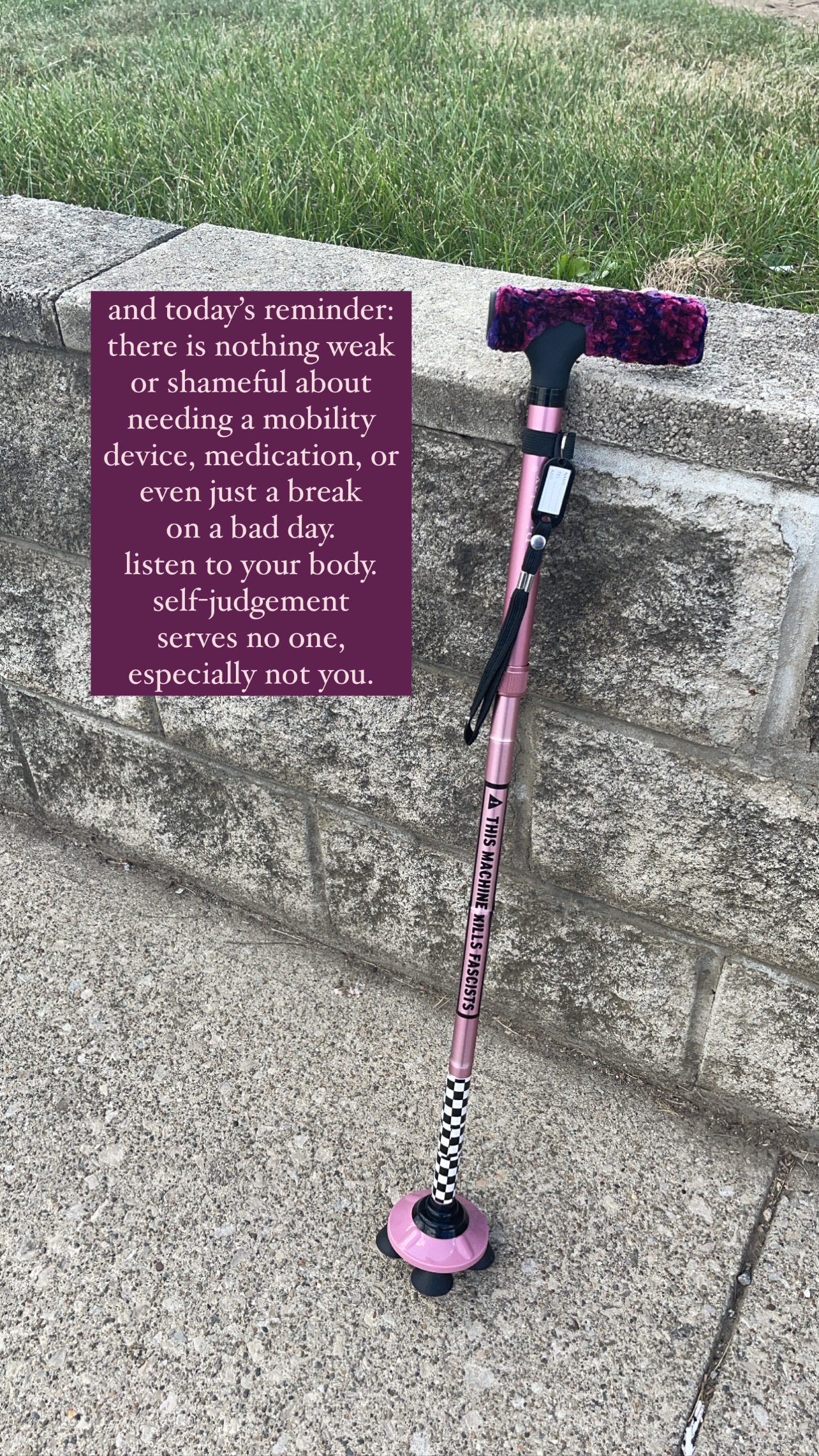 BigAlex Folding Walking Cane for Elderly Adjustable & Portable Walking Stick for Seniors, Pivoting Quad Base, Lightweight, Collapsible with Carrying Bag for Men/Woman customer photo 1
