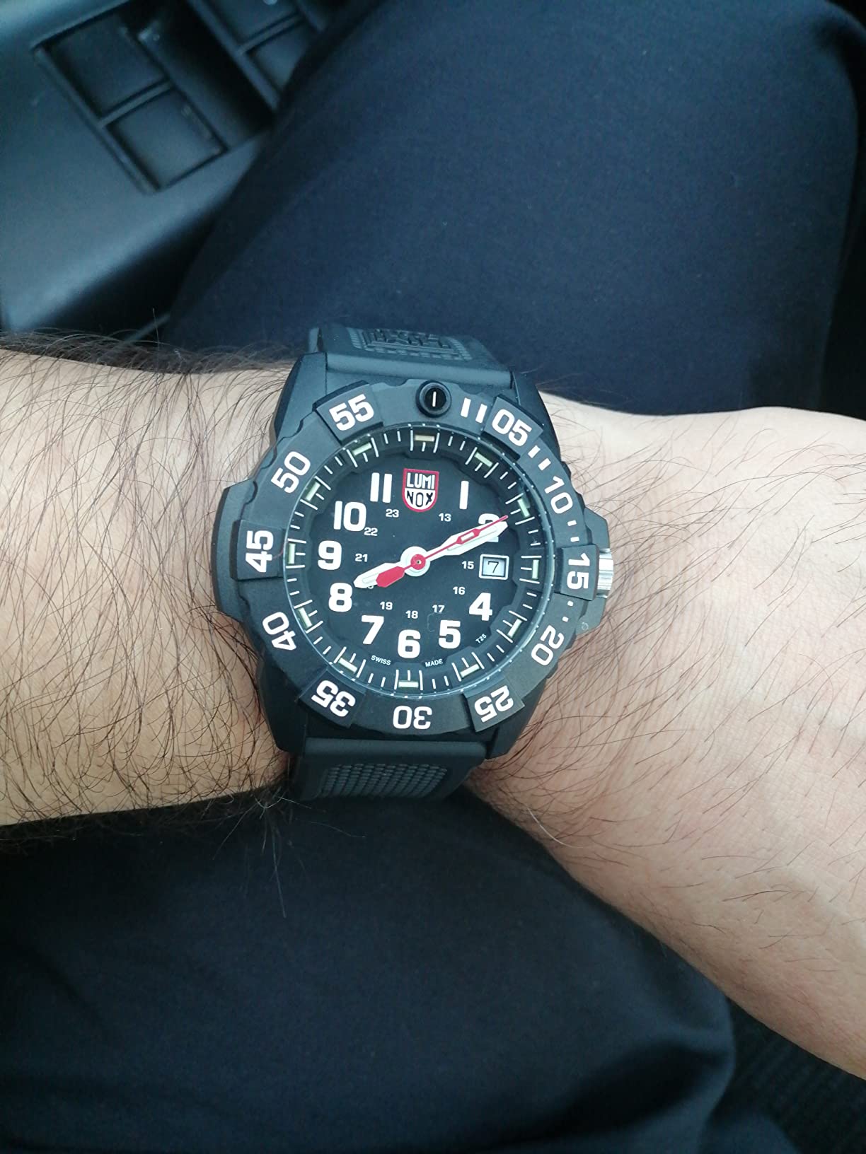 Luminox Navy SEAL - Men's Watch - Military Dive Watch - Date Function 200m - Water Resistant - Made in Switzerland customer photo 1