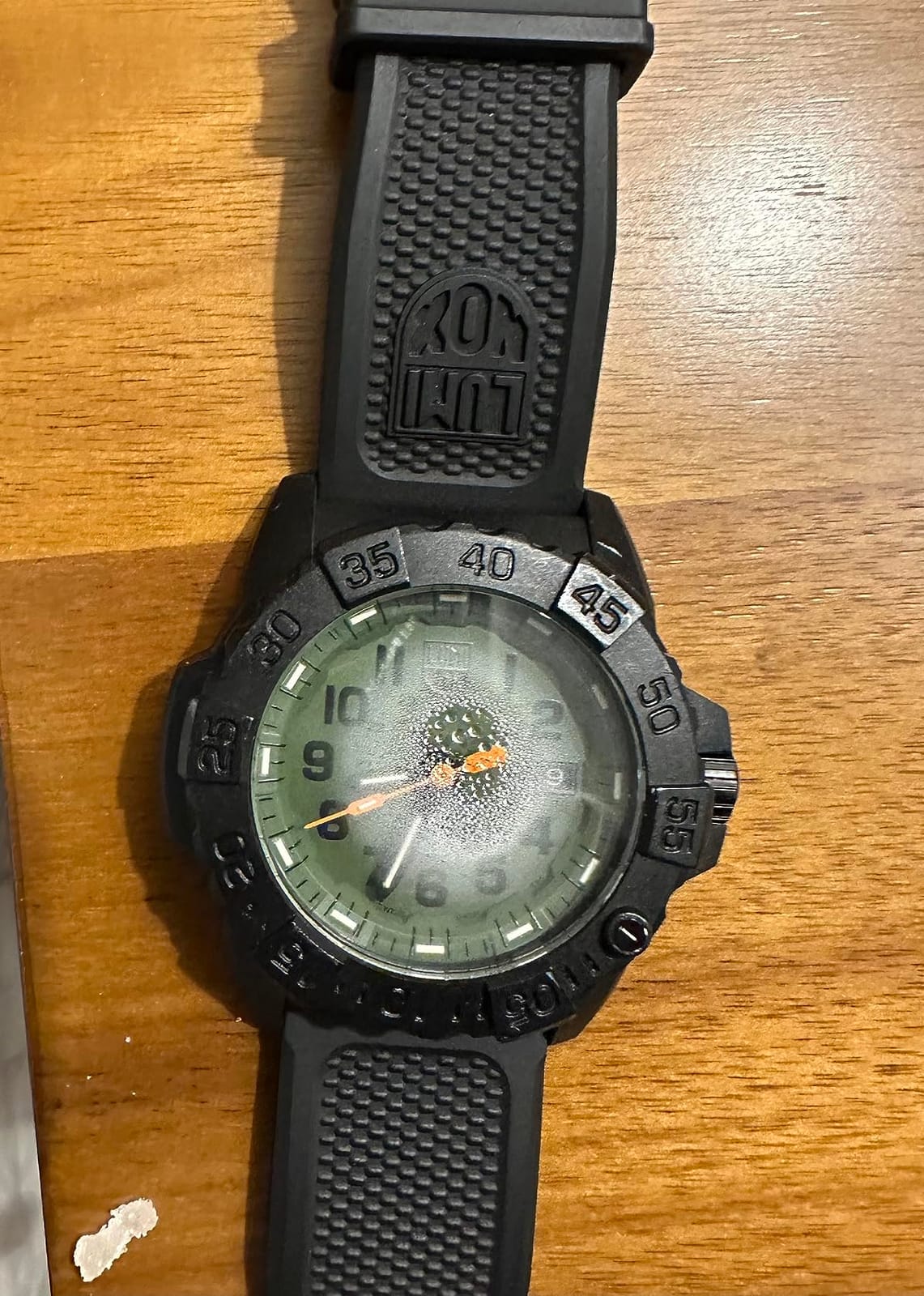 Luminox Navy SEAL - Men's Watch - Military Dive Watch - Date Function 200m - Water Resistant - Made in Switzerland customer photo 2