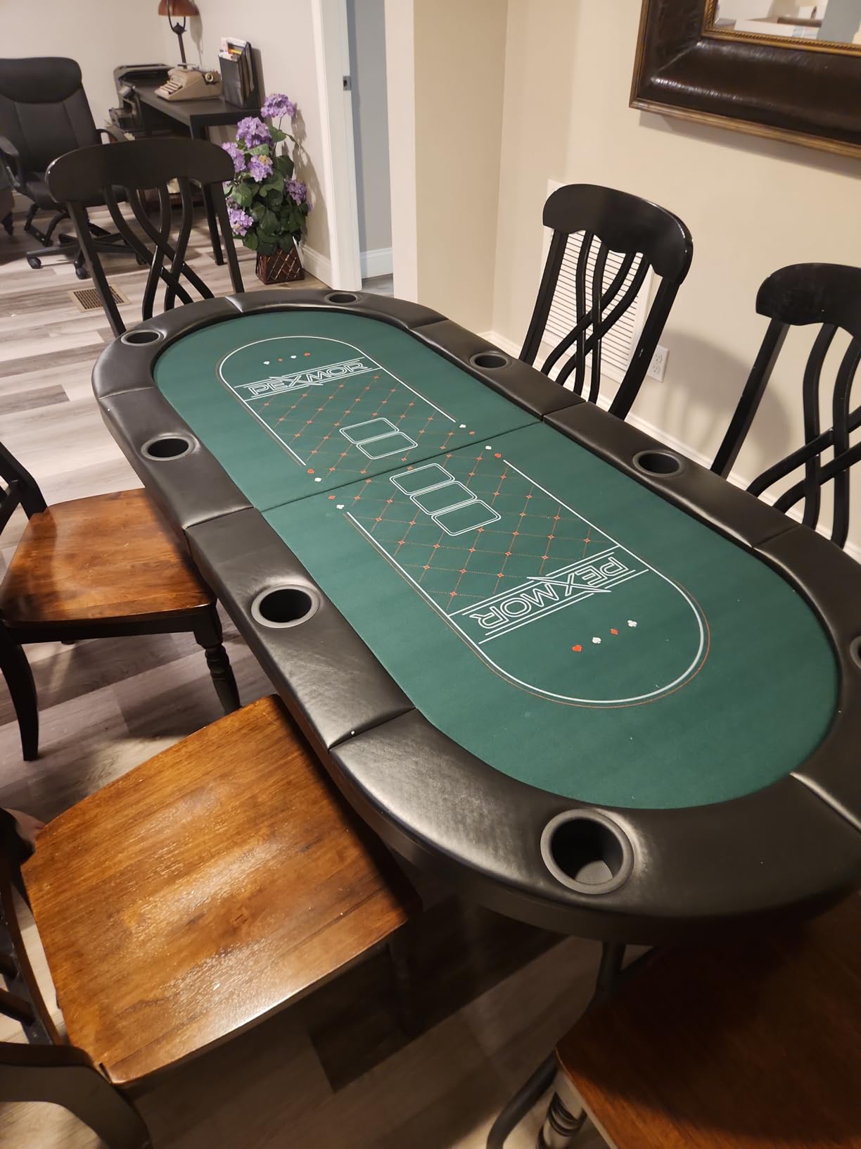 PEXMOR 8 Player Foldable Poker Table, Folding Texas Holdem Blackjack Casino Game Table w/Deeper Stainless Steel Cup Holders| Casino-Grade Felt| Water-Resistant Cushioned Rail, Fully Assembled customer photo 1