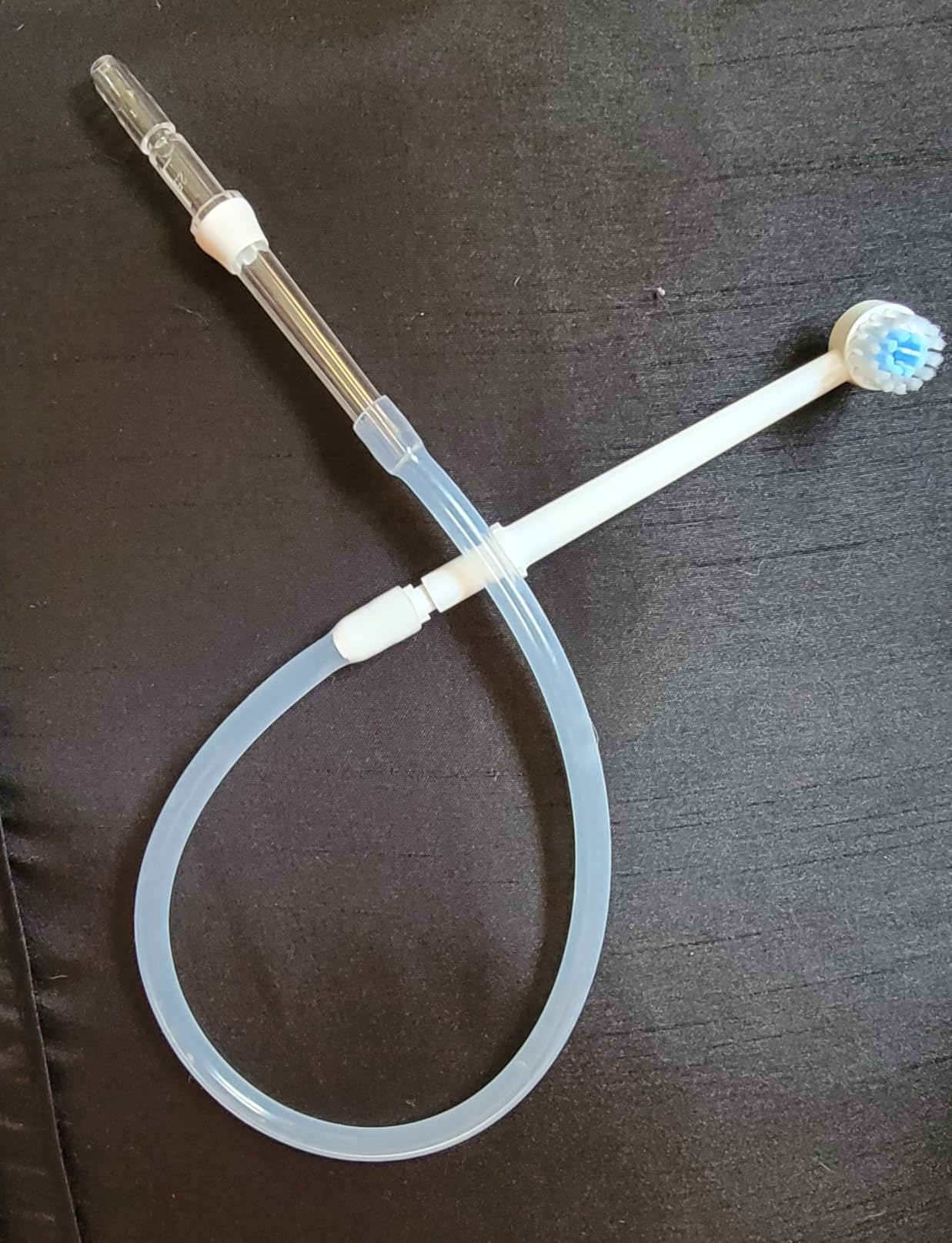 Waterpik Cordless Pearl Rechargeable Portable Water Flosser for Teeth, Gums, Braces Care and Travel, Extra Quiet, 4 Flossing Tips - ADA Accepted, WF-13 White, Amazon Exclusive customer photo 1