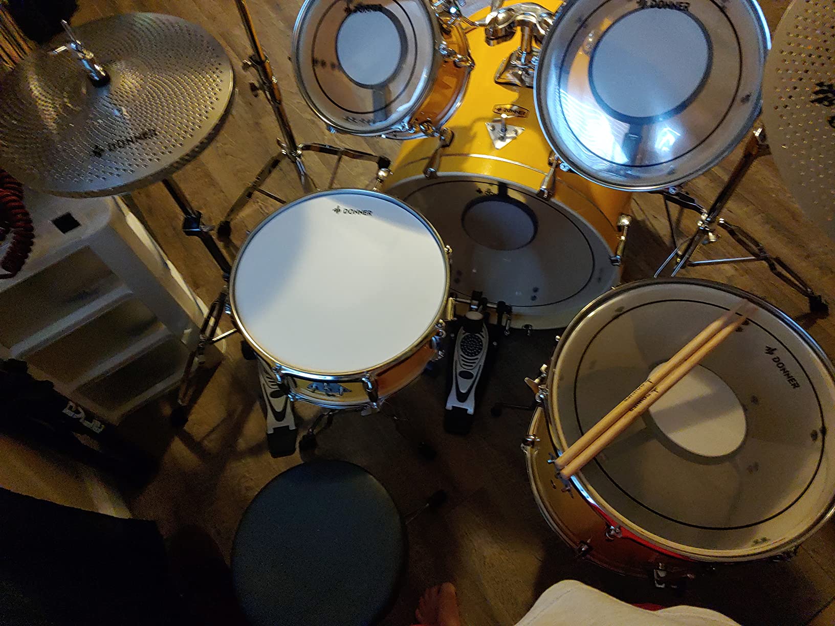 Donner Drum Set Adult with Practice Mute Pad, 5-Piece 22 inch Full Size Acoustic Drum Kit, Black- DDS-520 customer photo 1