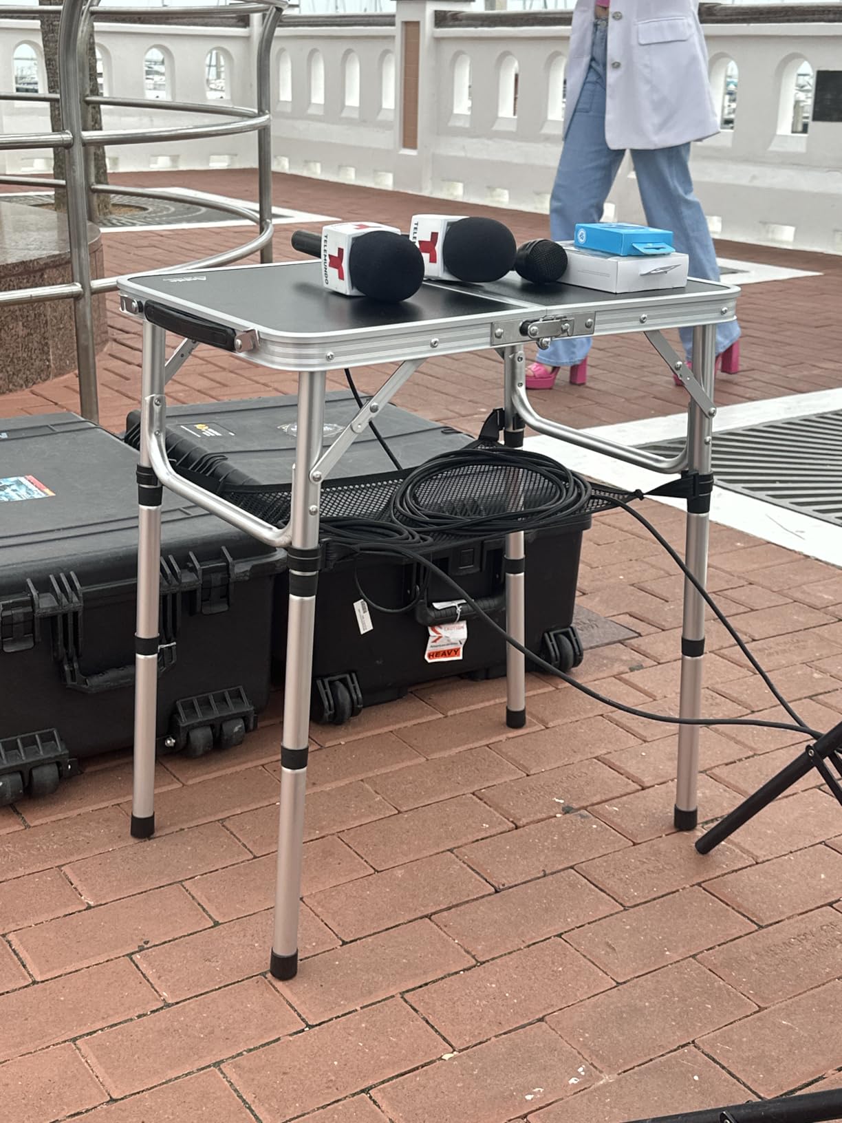 Anbte Folding Camping Table, 24