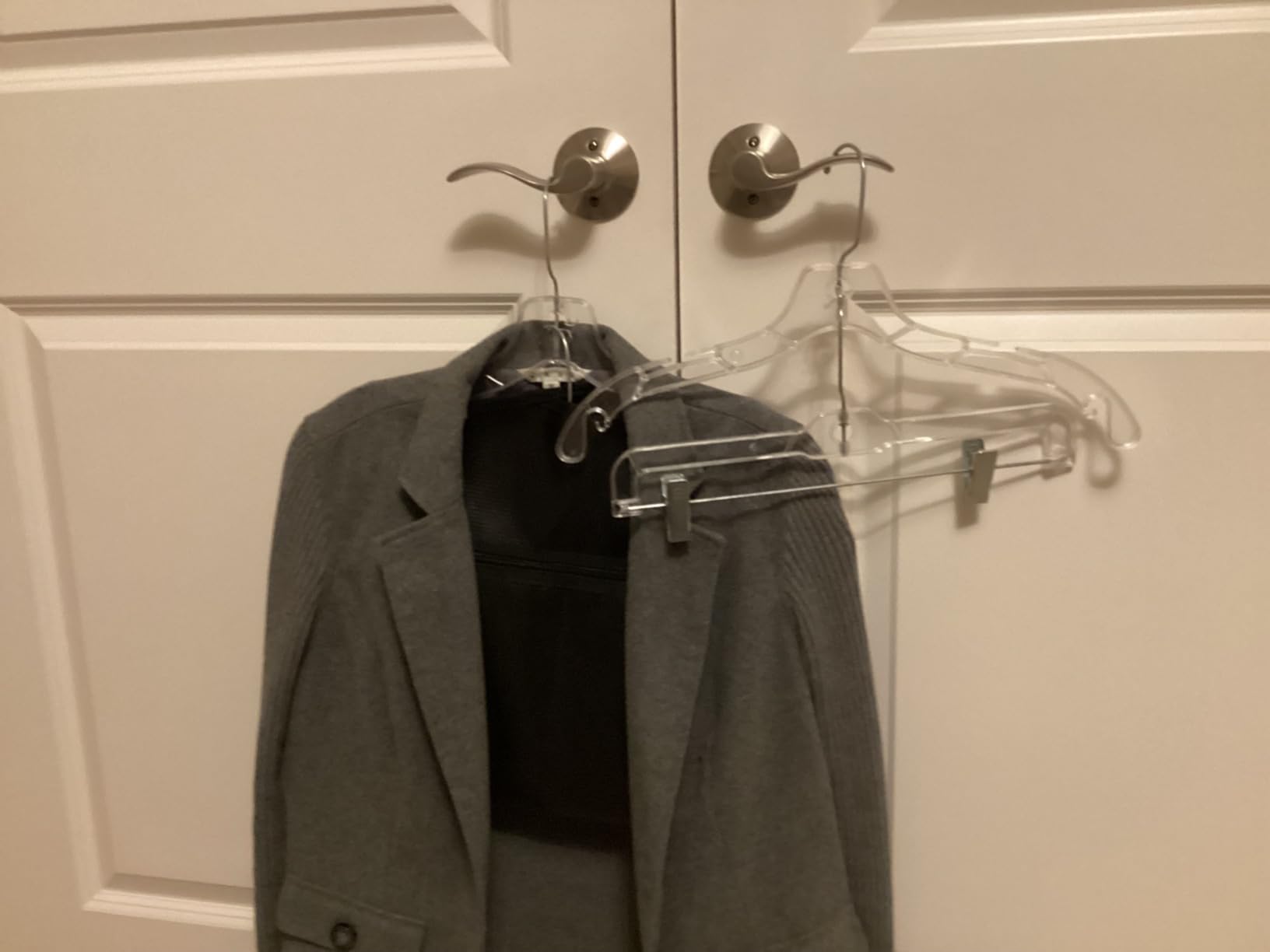Sdstone Hanger Diversion safe with Lock, Fireproof Hanger Safe with Small Fireproof Bag, Secret Safe Under Clothes with Hidden Compartment to jewelry safes for home or Travel Safe 1 pack customer photo 1