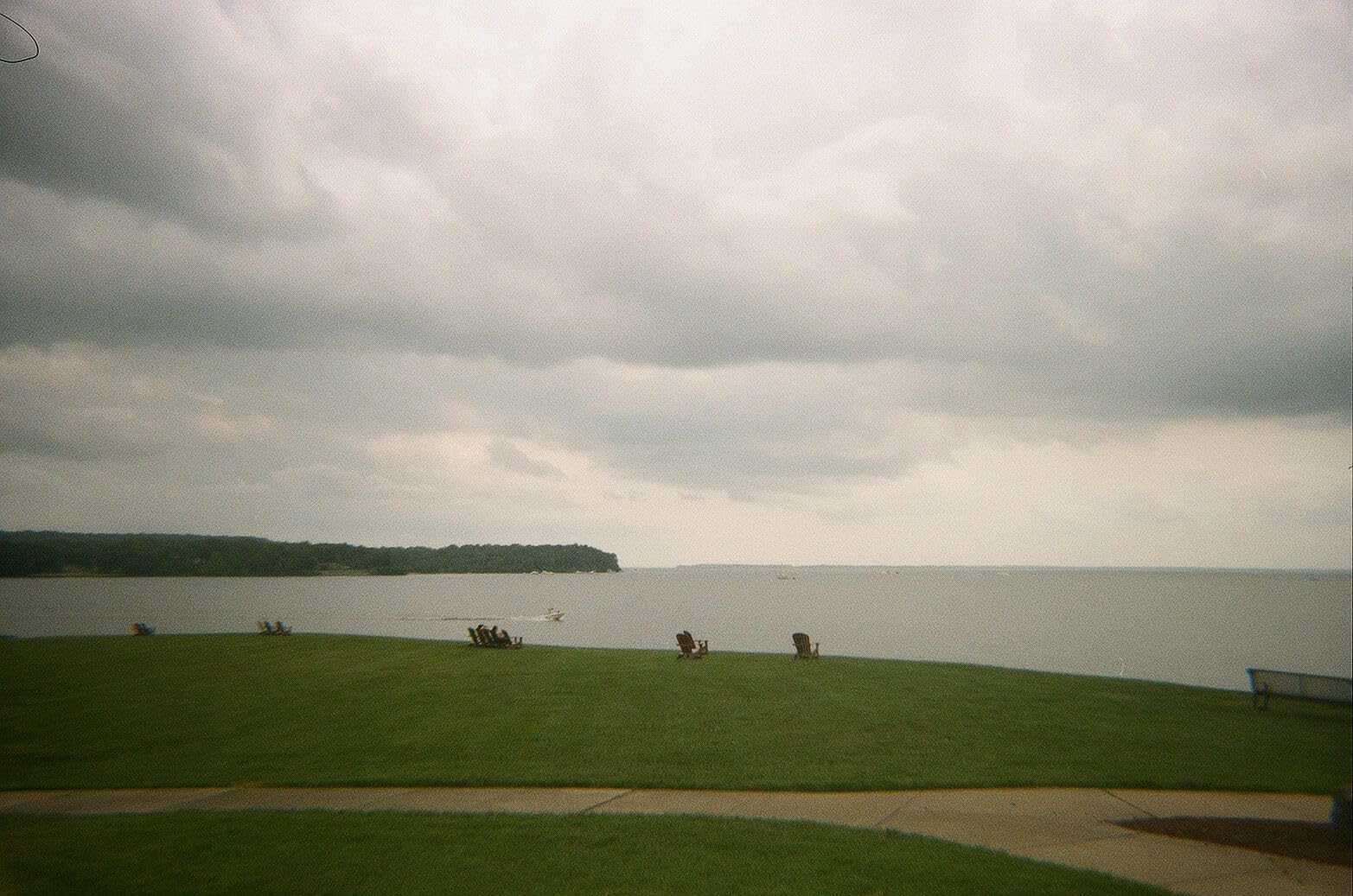 Kodak Ultra F9 Film Camera, 1.4 inches (35 mm), White x Green customer photo 1