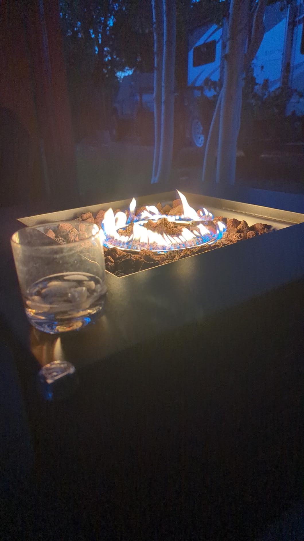 Ciays 28 Inch Propane Fire Pit CSA-Listed Outdoor Fire Pit Table, 50,000 BTU Steel Gas Fire Pits with Lid and Lava Rock, Add Warmth and Ambience to Parties On Patio Deck Garden, Black, CIFPT3-N1 customer photo 2