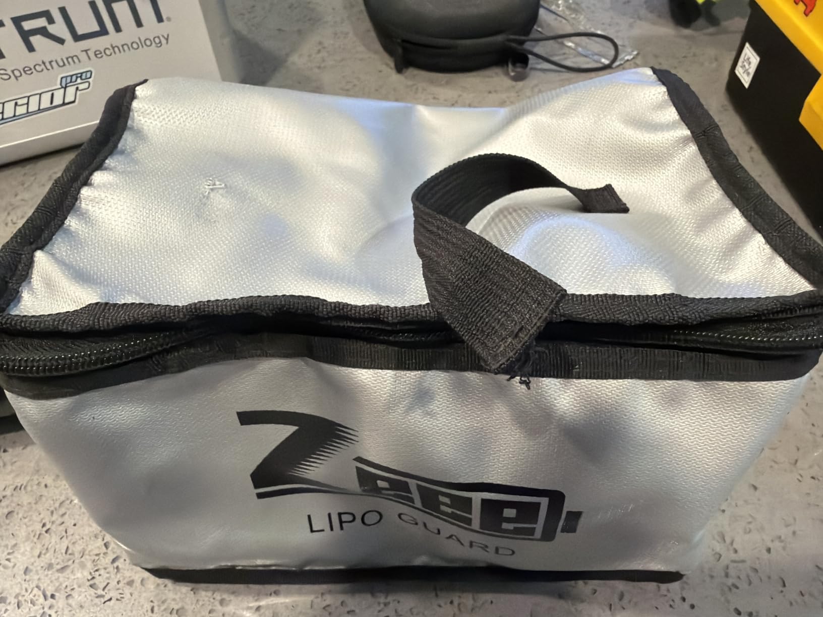 Zeee Lipo Safe Bag Battery Fireproof - 10 Cell Adjustable (10.6x6.7x6.7in) | Large Capacity Storage Guard Battery Safety Pouch for Storage Charging customer photo 2