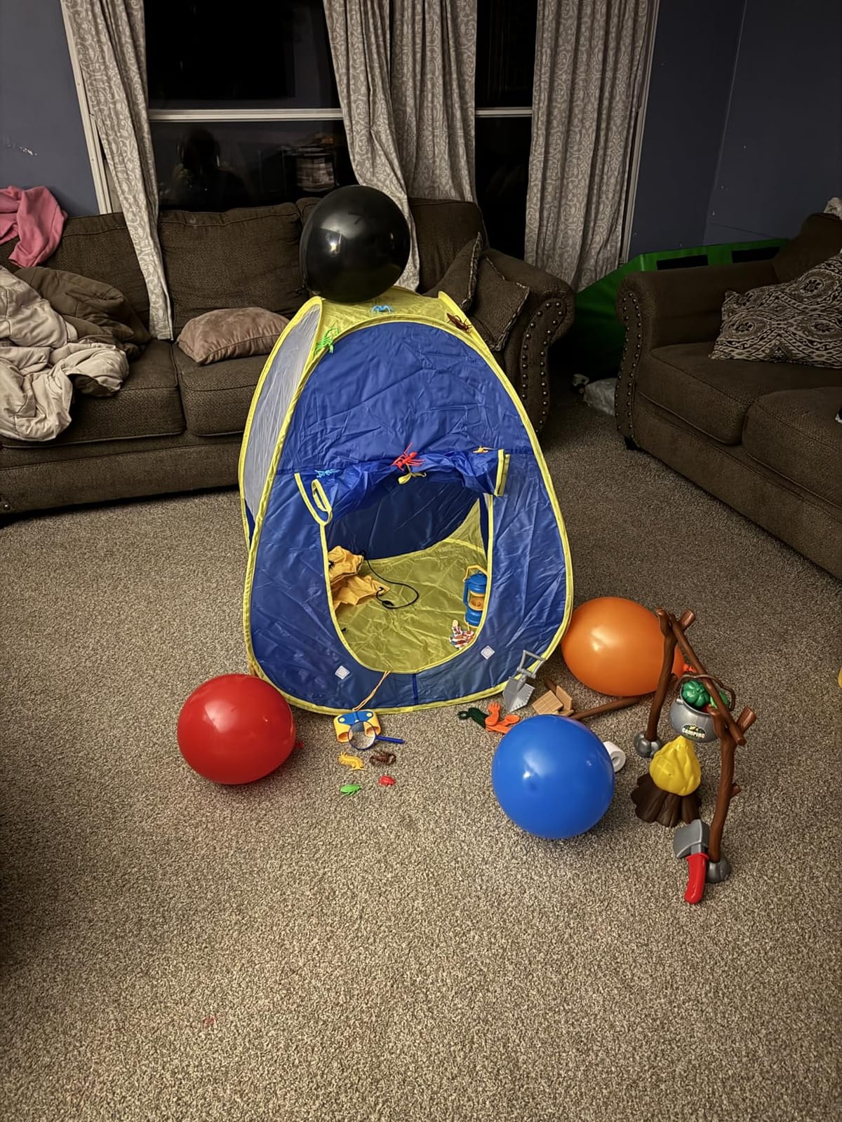 Kids Camping Set with Campfire, Play Tent , Binoculars, Oil Lantern, Toddlers Pretend Cutting Fruits, Marshmallow, Camping Toys Play Set for Boys Girls 3-5 Year Old and Up Indoor Outdoor Toys customer photo 1