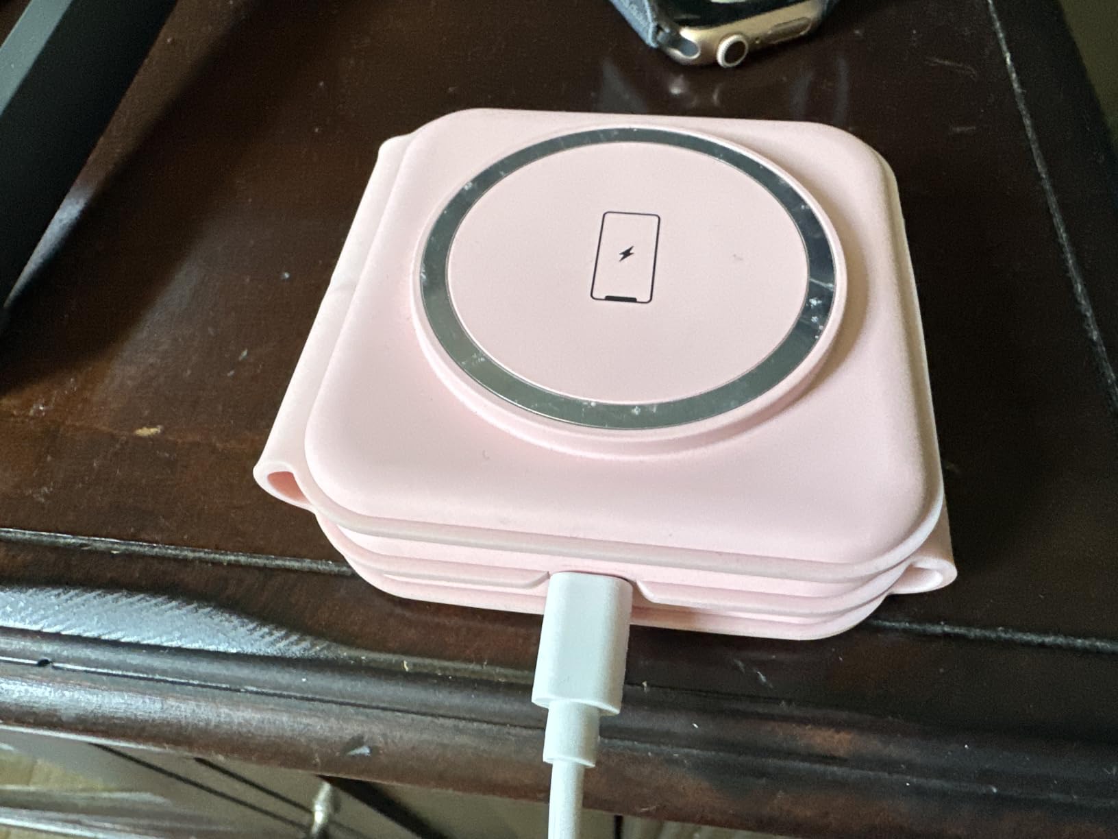 Wireless Charger 3 in 1, RTOPS Magnetic GaN Travel Wireless Charging Station Compatible with Apple Magsafe Multiple Devices for iPhone 17/16/15/14/13/Pro/Max, iWatch, AirPods 4/3/2/Pro (Adapter Includes) customer photo 1