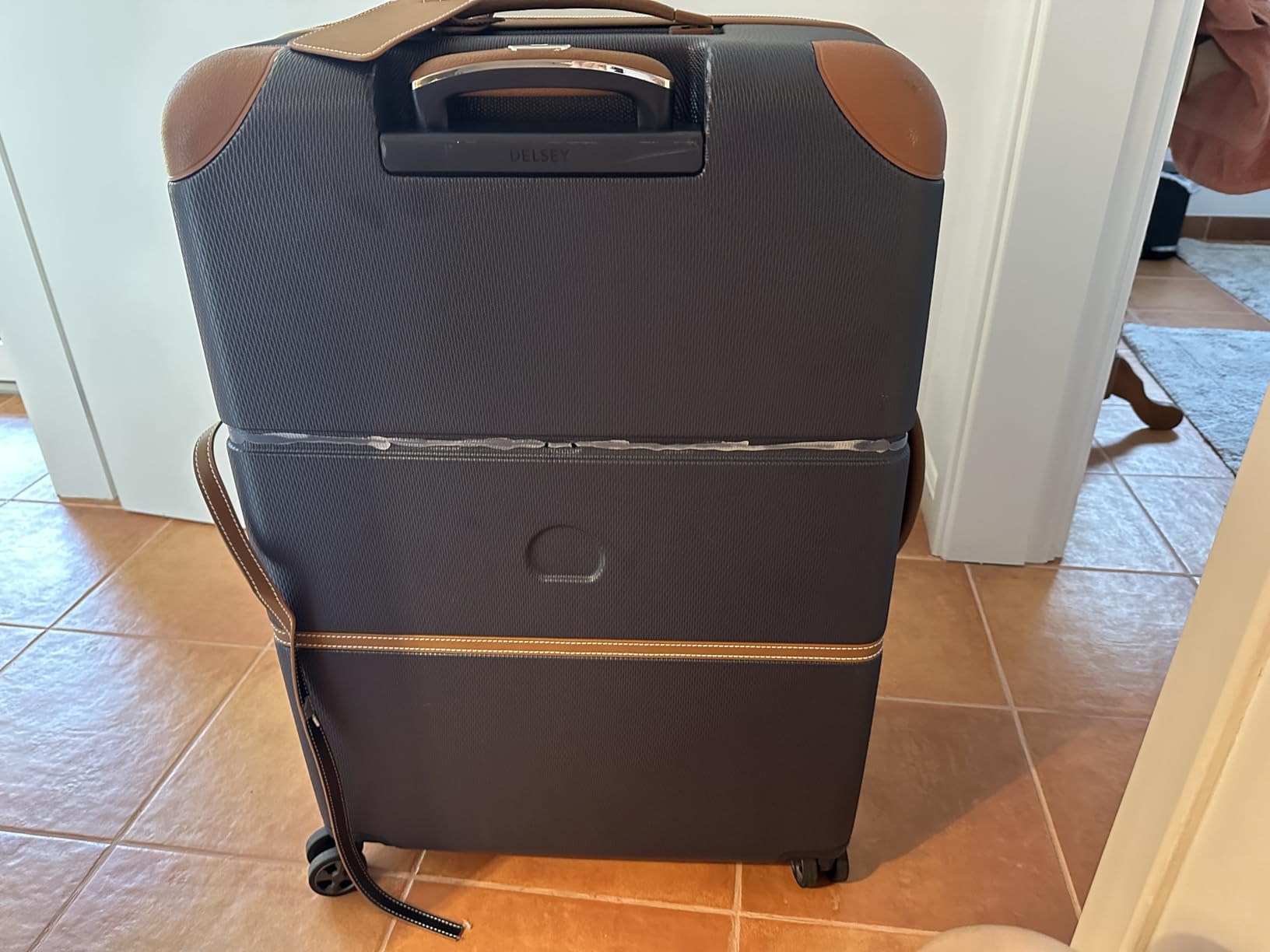 Delsey Chatelet Air 2.0, 28 Inch Checked Luggage, Chocolate Brown customer photo 2
