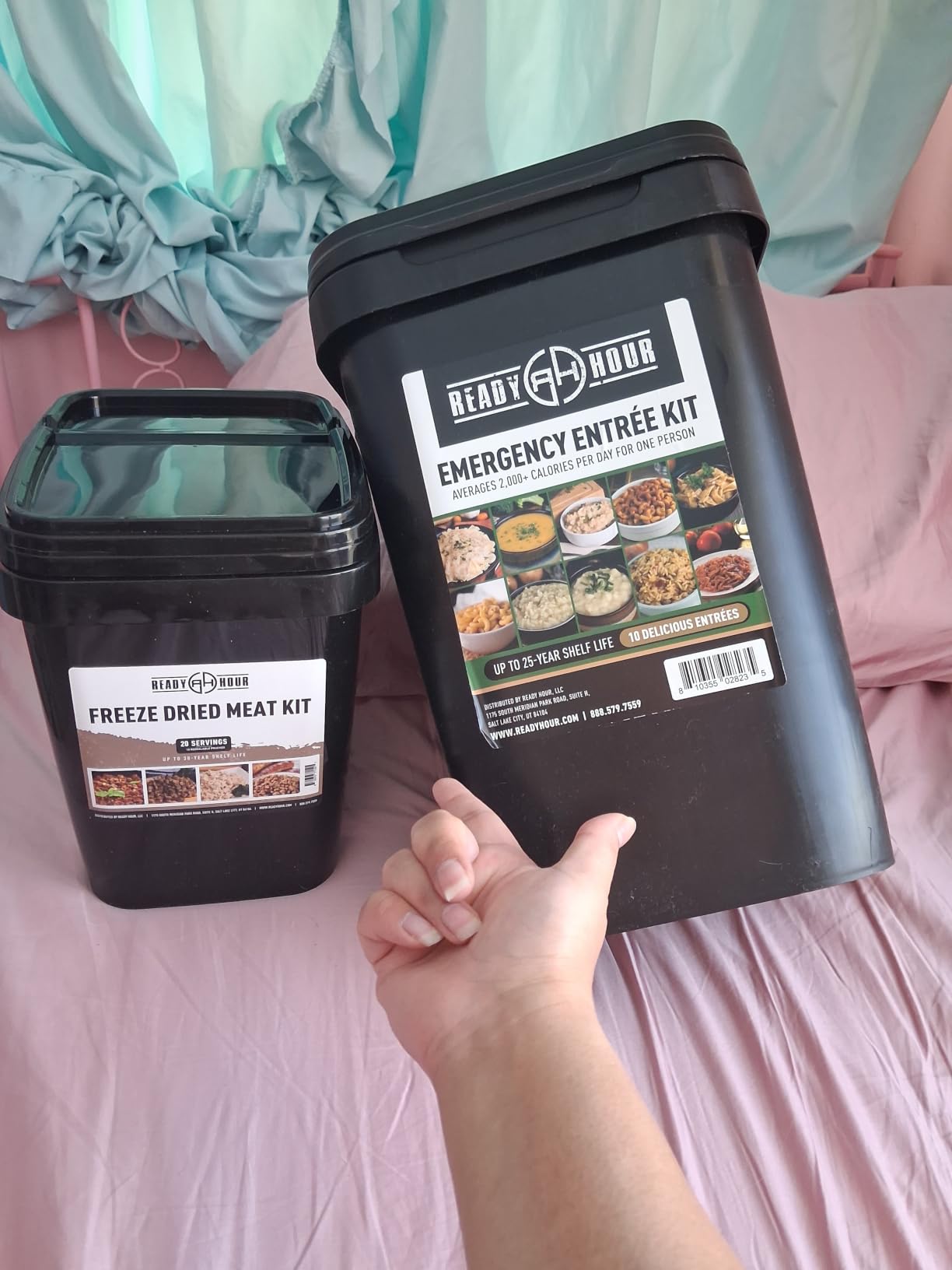 Ready Hour 120 Serving Entree Bucket - Freeze Dried Emergency Food Supply - Survival Meals with Long Shelf Life - Prepper Essentials for Disaster, Camping, Hiking, or Outdoor Use customer photo 1