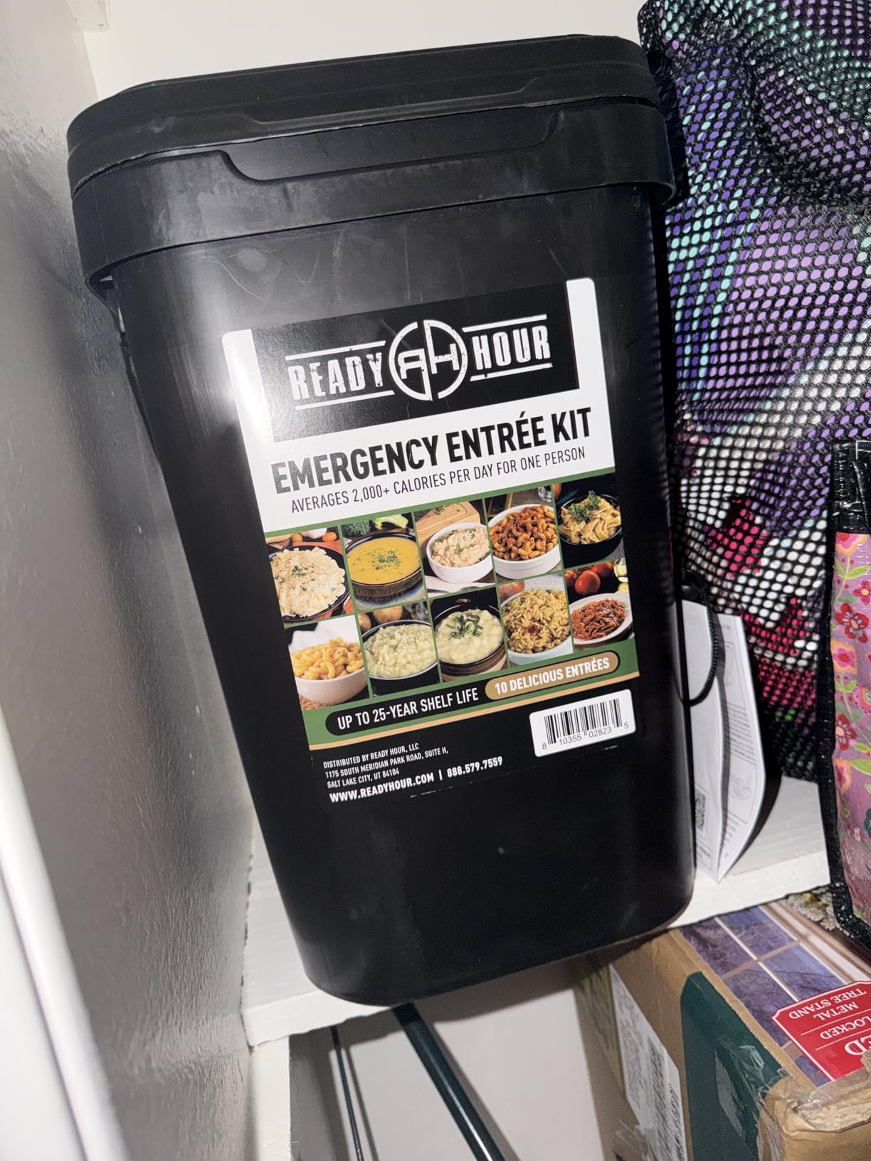 Ready Hour 120 Serving Entree Bucket - Freeze Dried Emergency Food Supply - Survival Meals with Long Shelf Life - Prepper Essentials for Disaster, Camping, Hiking, or Outdoor Use customer photo 2