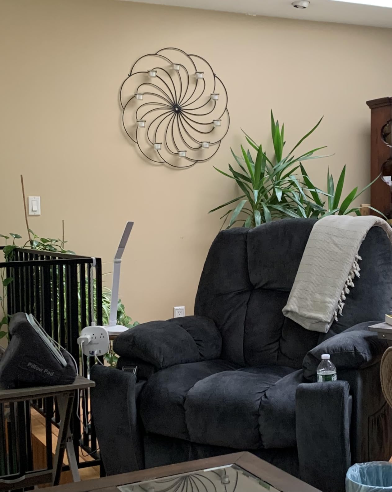 Large Power Lift Recliner Chair with Massage, Heat, and USB for Elderly, Overstuffed Wide Recliners, Heavy Duty and Safety Motion Reclining Mechanism, Gray customer photo 2