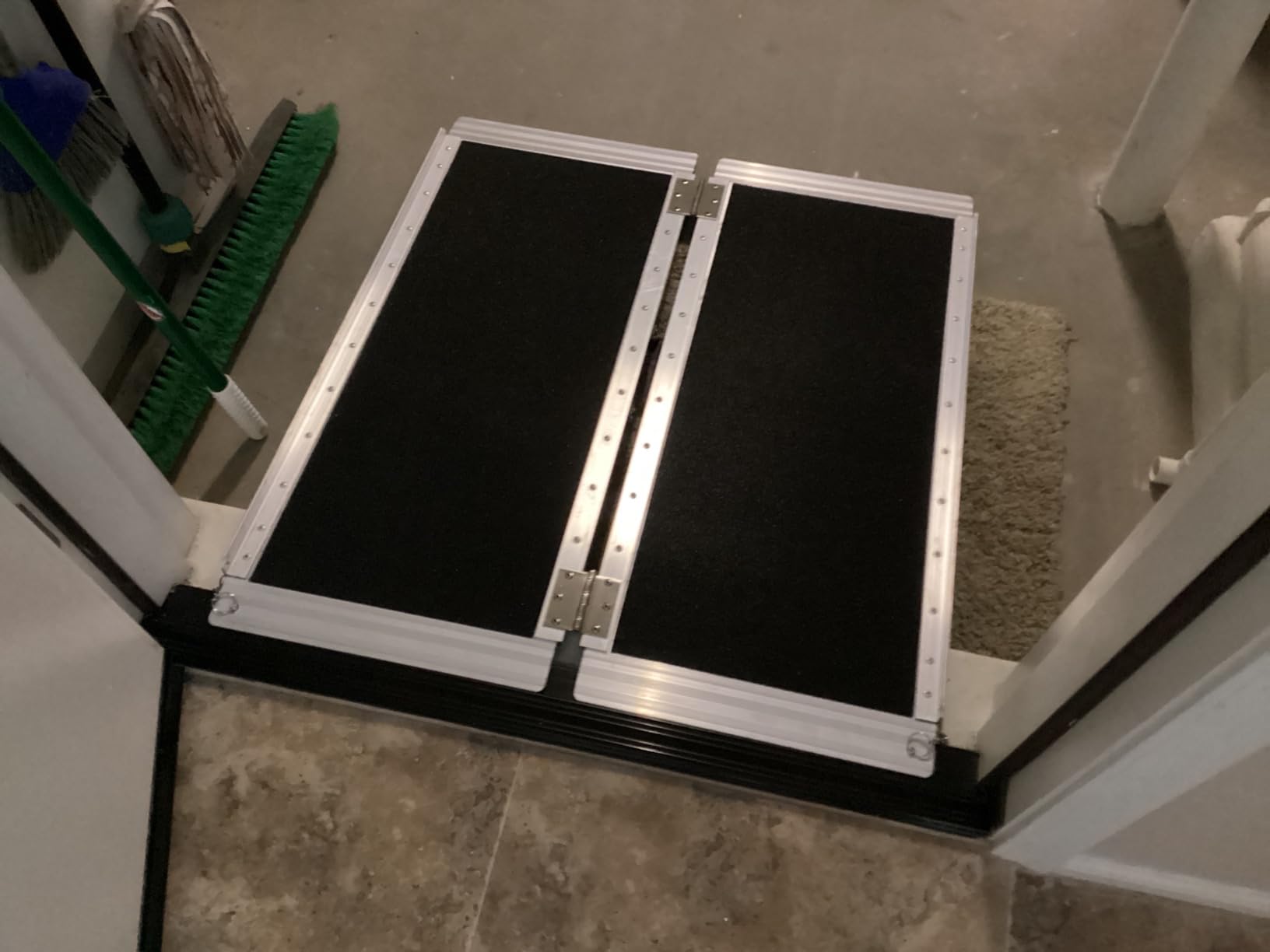 Portable Wheelchair Ramp 3FT, Non-Skid Aluminum Ramps for Wheelchairs for Home Steps, 800 LBS Capacity Handicap Ramp for Doorway, Threshold,Front Porch, Entry, Stairs 36