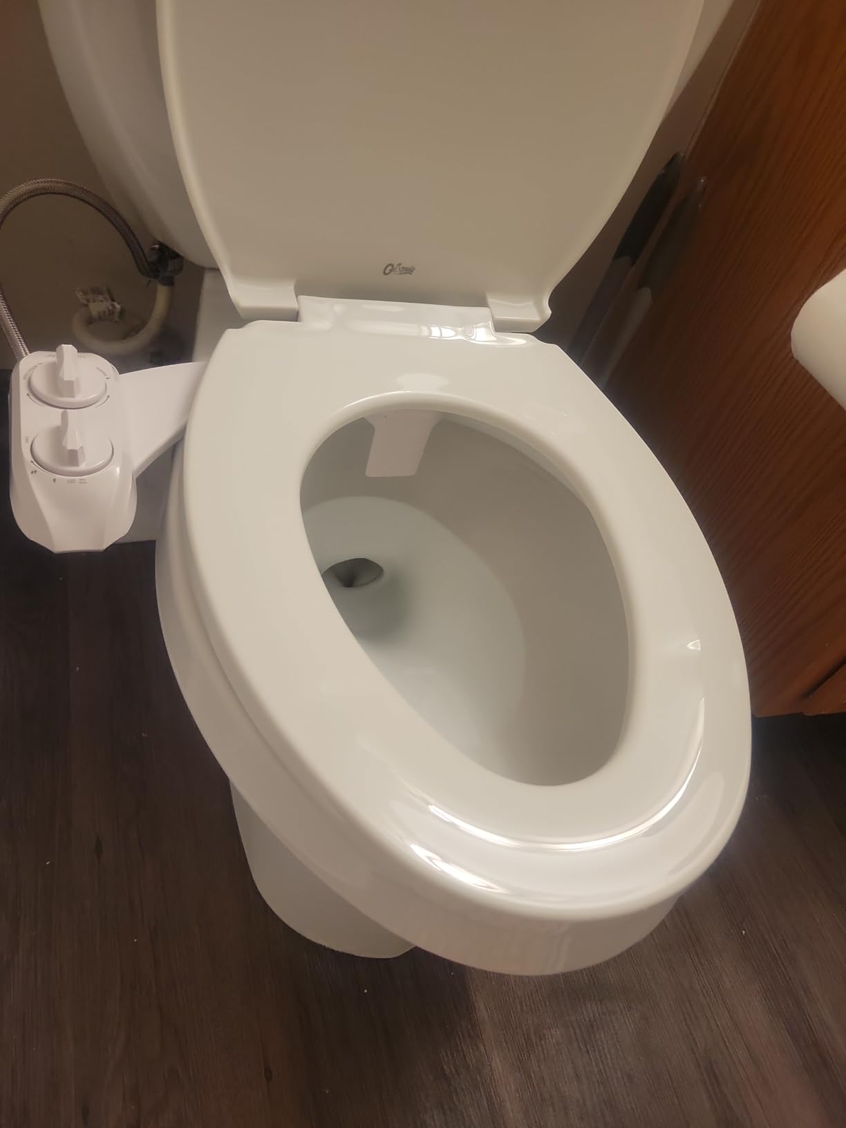 LUXE Bidet NEO 185 PLUS - Patented Bidet Attachment for Toilet, Chrome | Non-Electric, Dual Nozzle, Slide-In Install, 360° Self-Clean, EZ-Lift to Clean, Feminine & Rear Wash customer photo 1