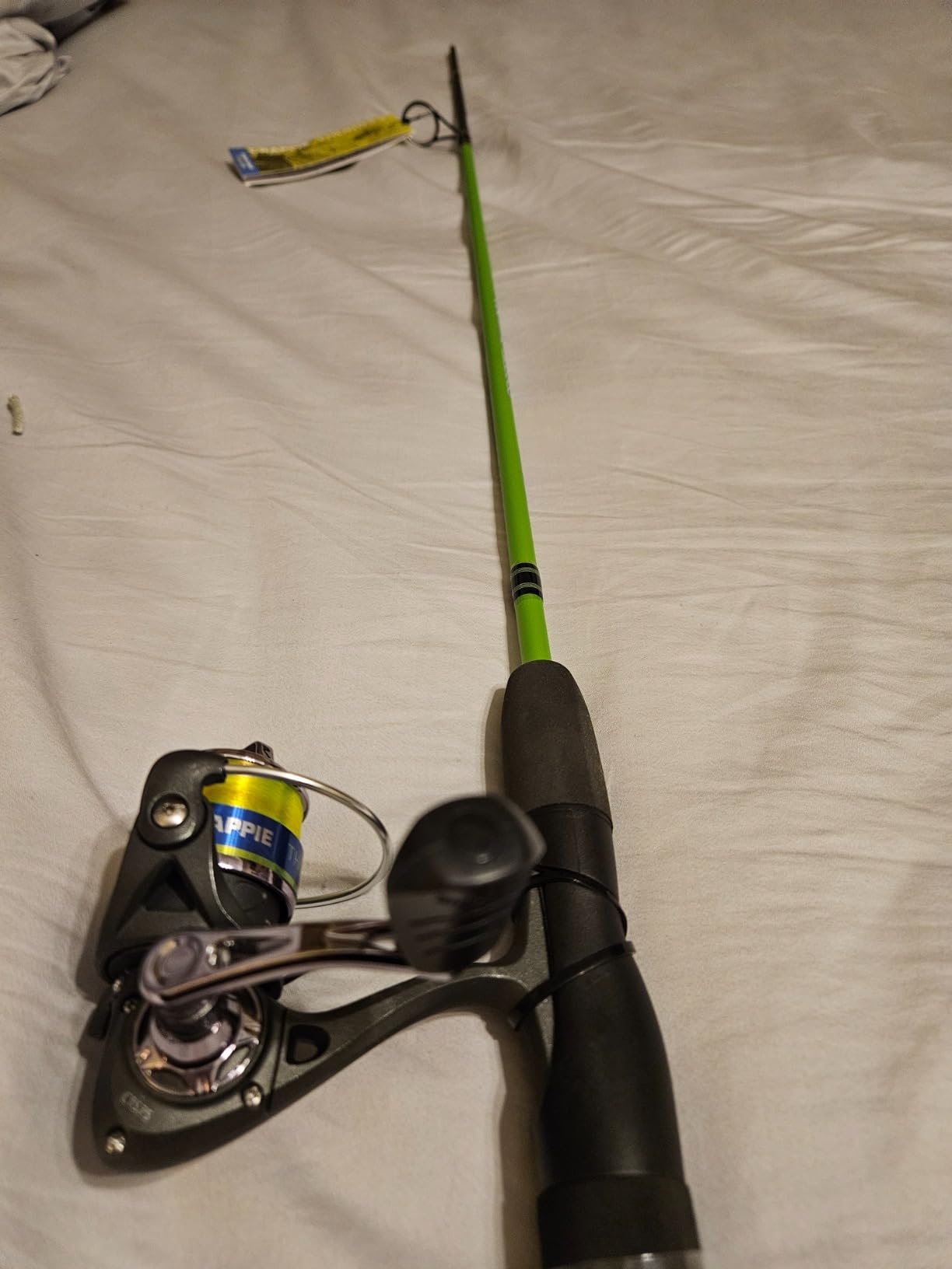 Lew's Crappie Thunder Spinning Reel and Fishing Rod Combo, 2-Piece IM6 Graphite Blank, Right or Left-Hand Retrieve customer photo 1