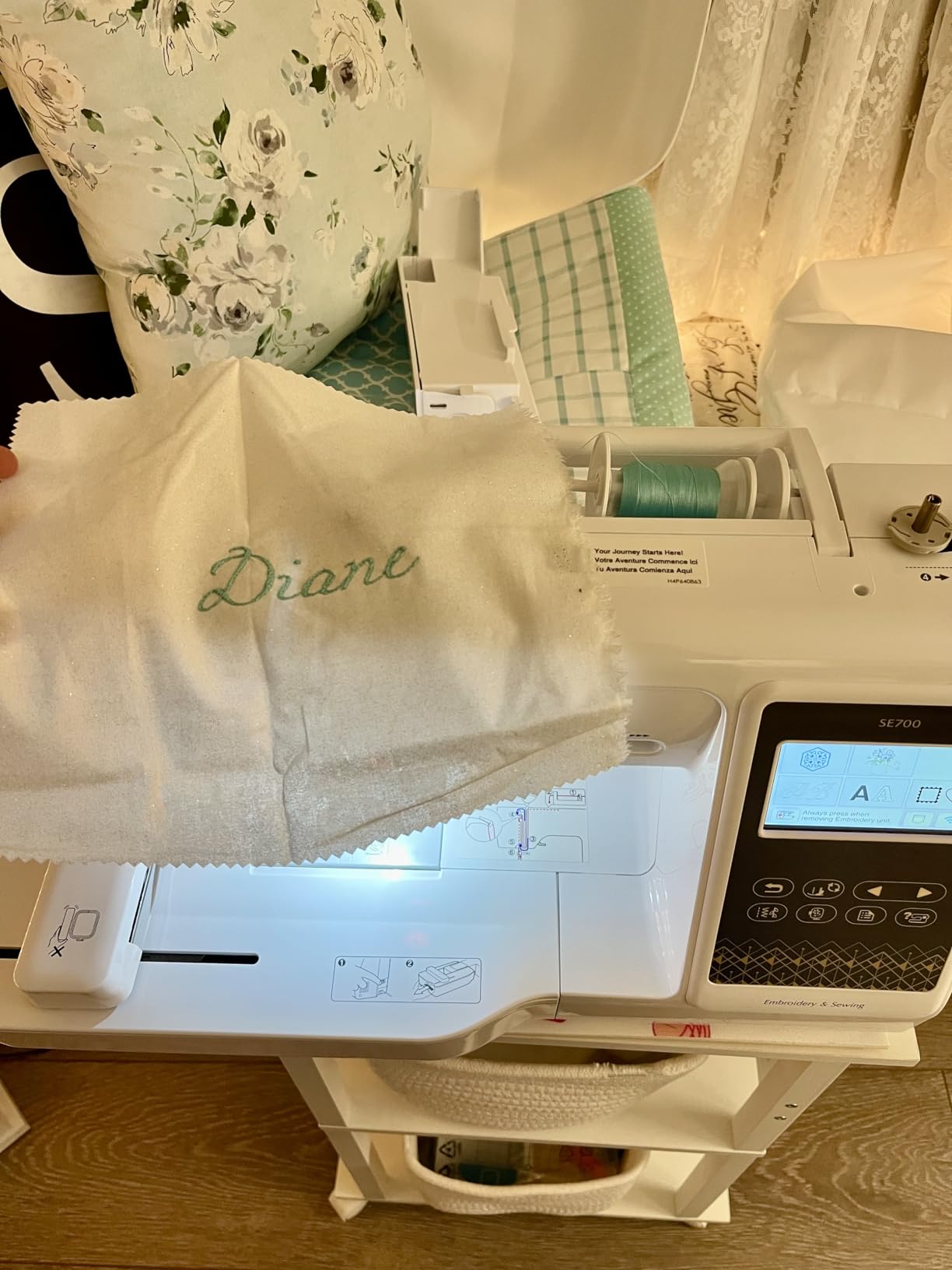 Brother SE700 Sewing and Embroidery Machine, Wireless LAN Connected, 135 Built-in Designs, 103 Built-in Stitches, Computerized, 4
