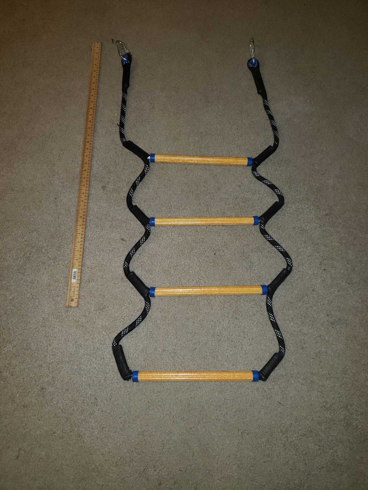 Boat Rope Ladder, Heavy Duty Climbing Rope 450Lbs Strength, 14mm Reinforced Polyester Line, Rigid Resin Step Design, Outdoor Ladder for Inflatable Boat, Kayak, Motorboat, Canoeing (4 Step) customer photo 1