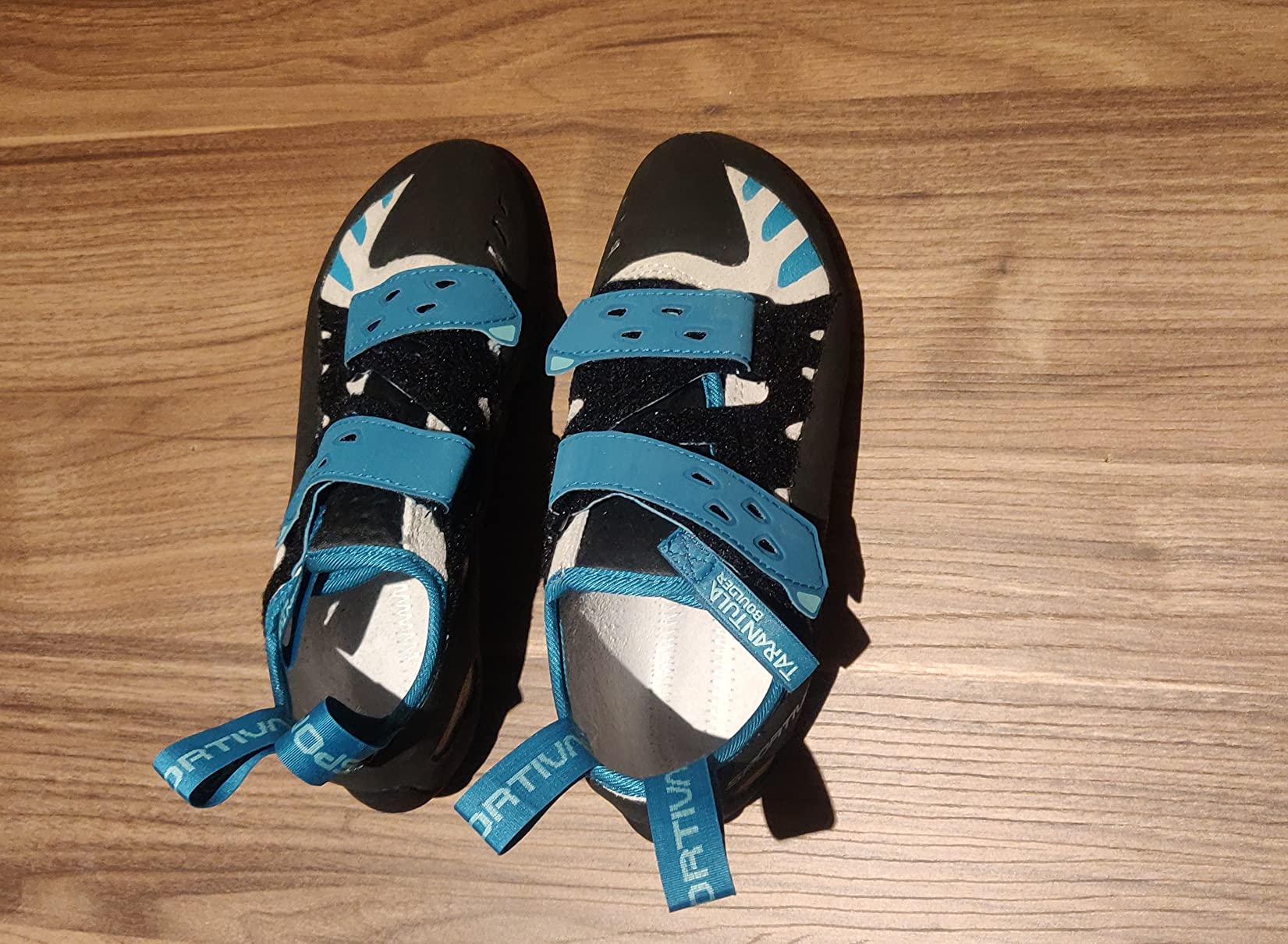 Womens Tarantula Boulder Climbing Shoe customer photo 1